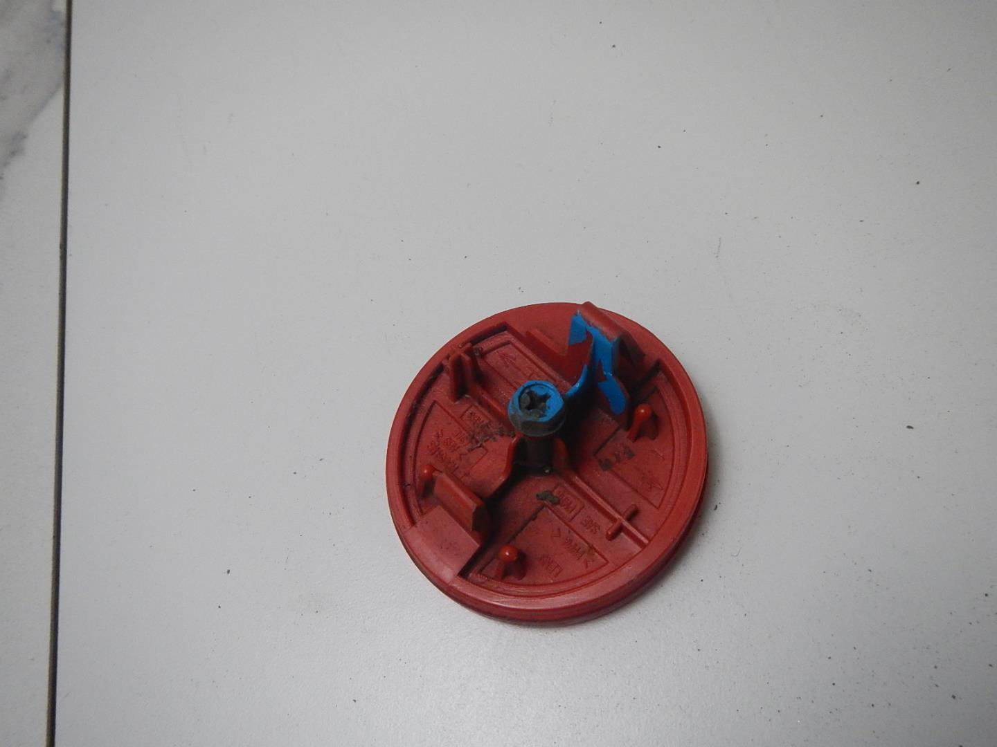 Отражатель в бампер задний левый