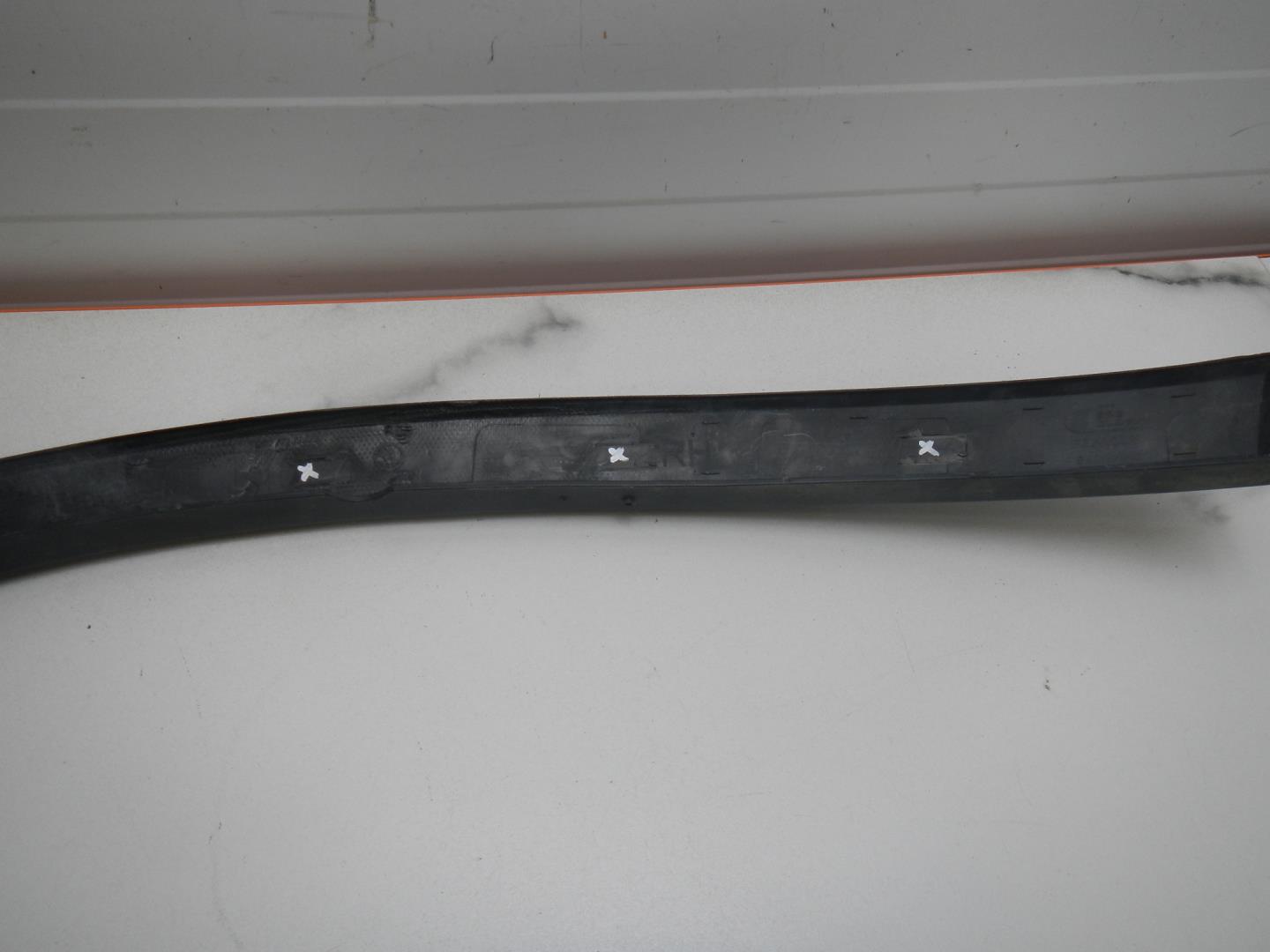 Накладка на крыло