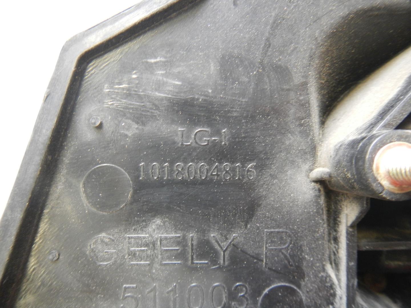 Зеркало правое электрическое