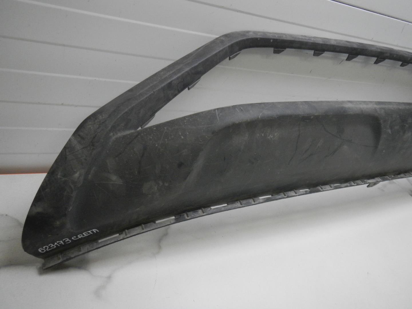 Накладка переднего бампера