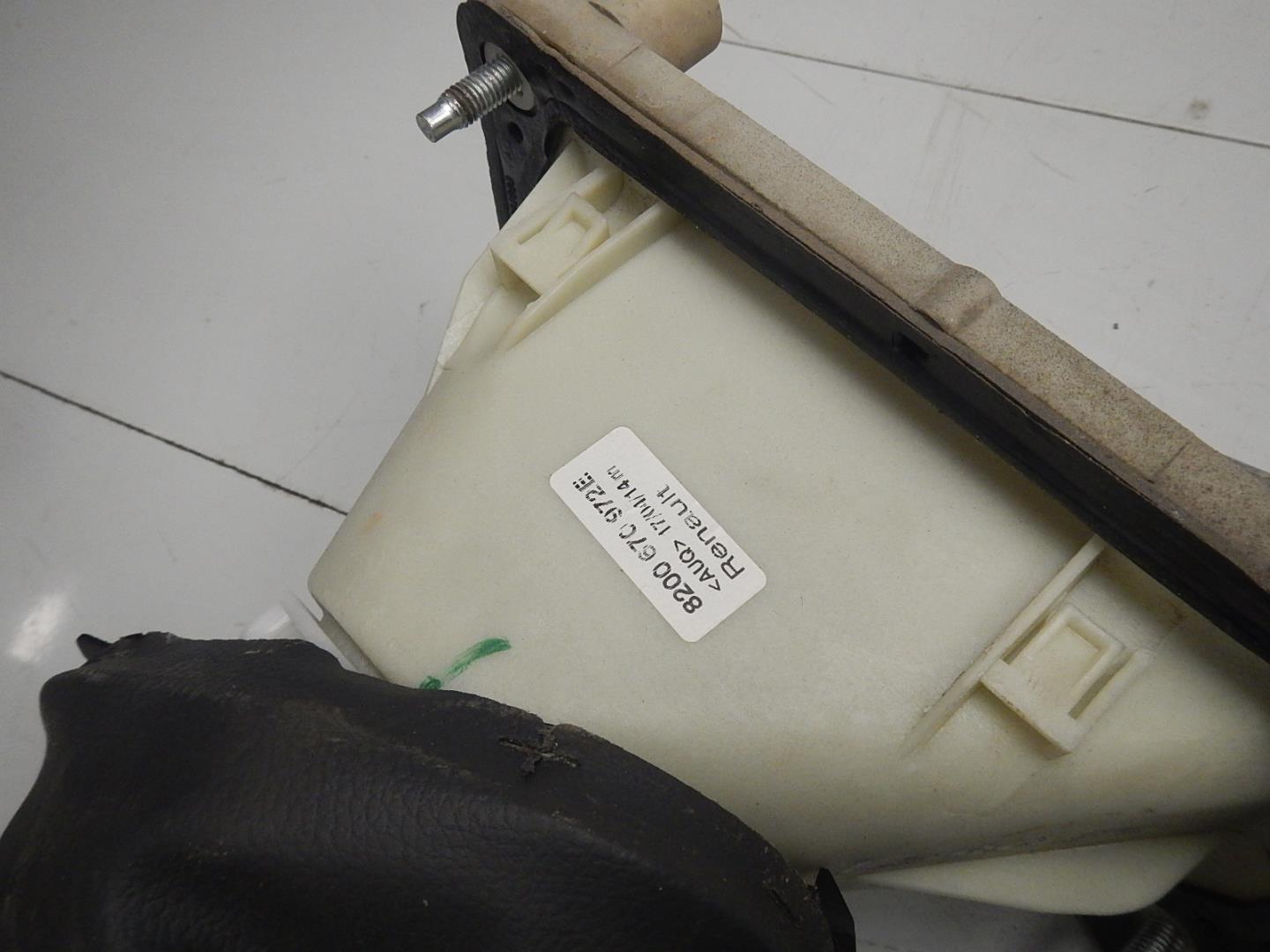 Кулиса МКПП / АКПП