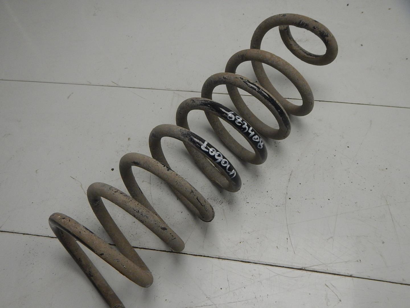 Пружина задняя