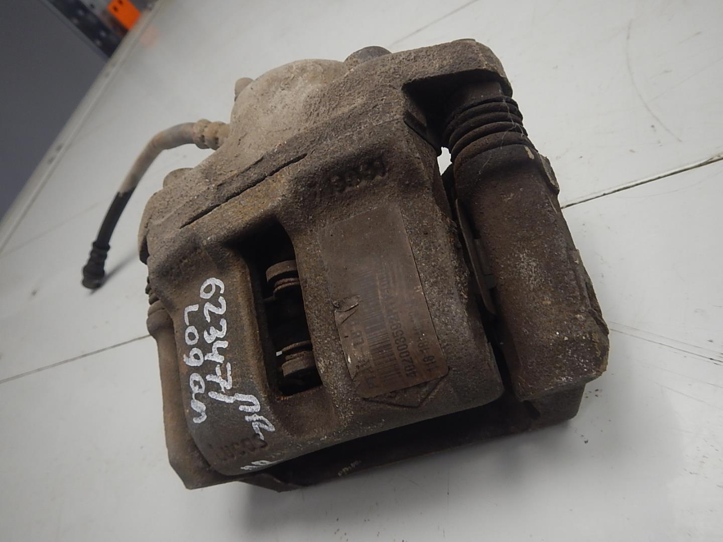 Суппорт передний правый