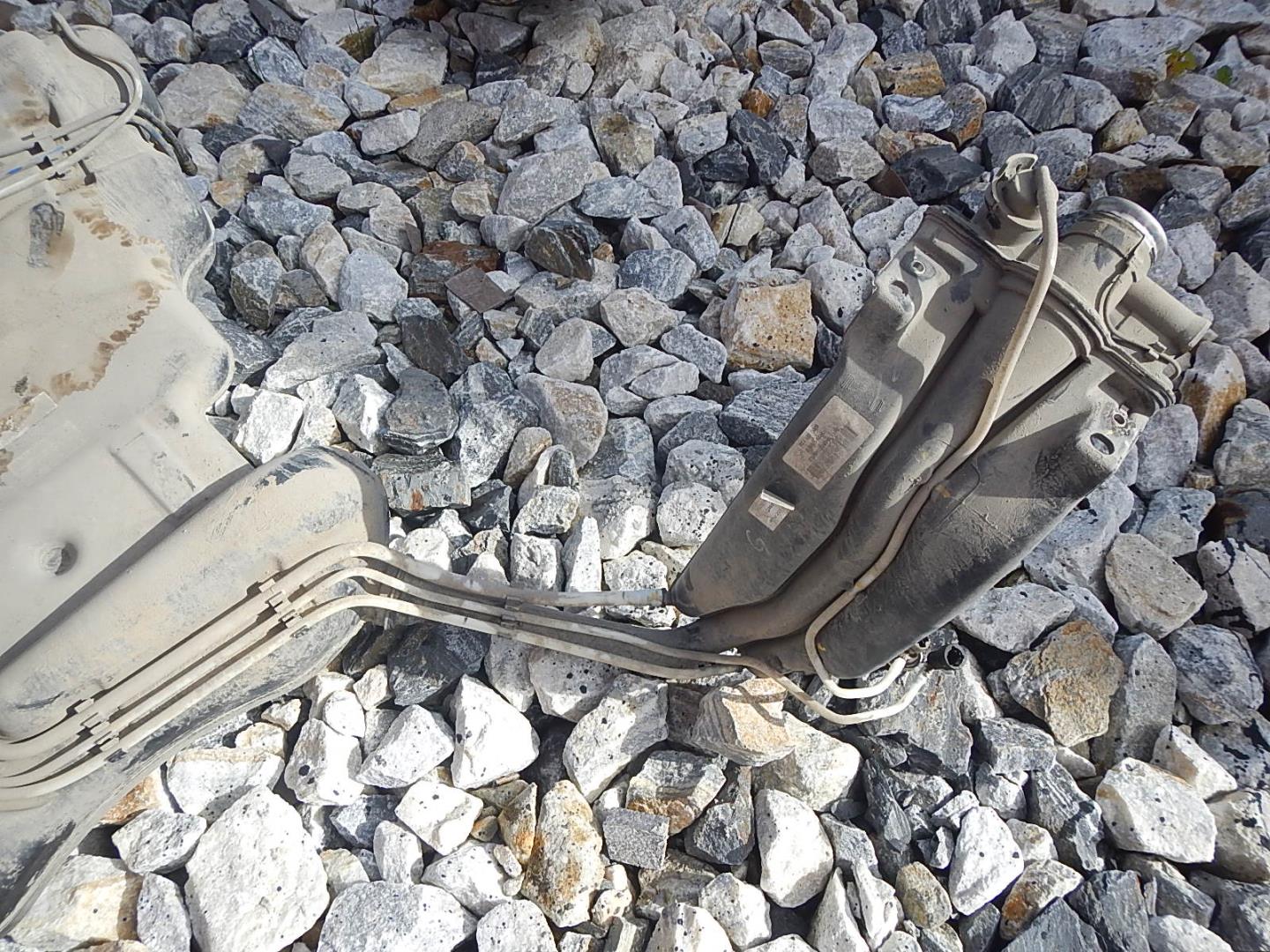 Бак топливный