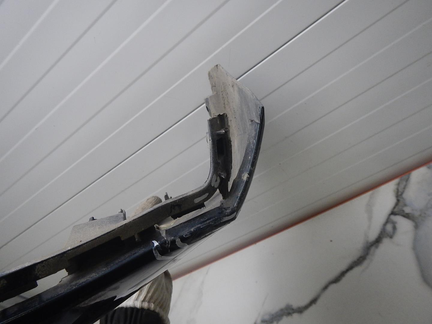 Накладка заднего бампера левая