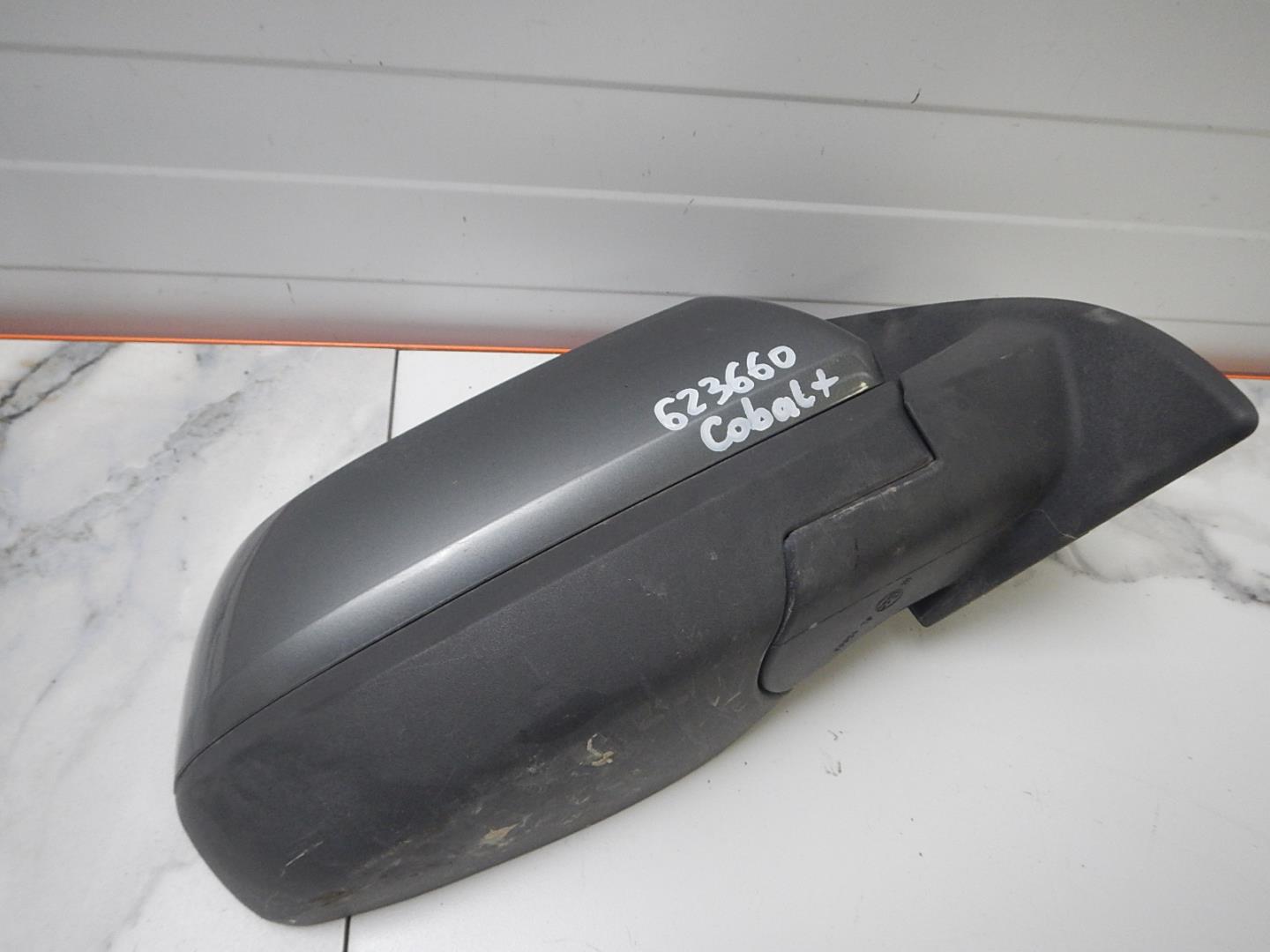 Зеркало правое электрическое