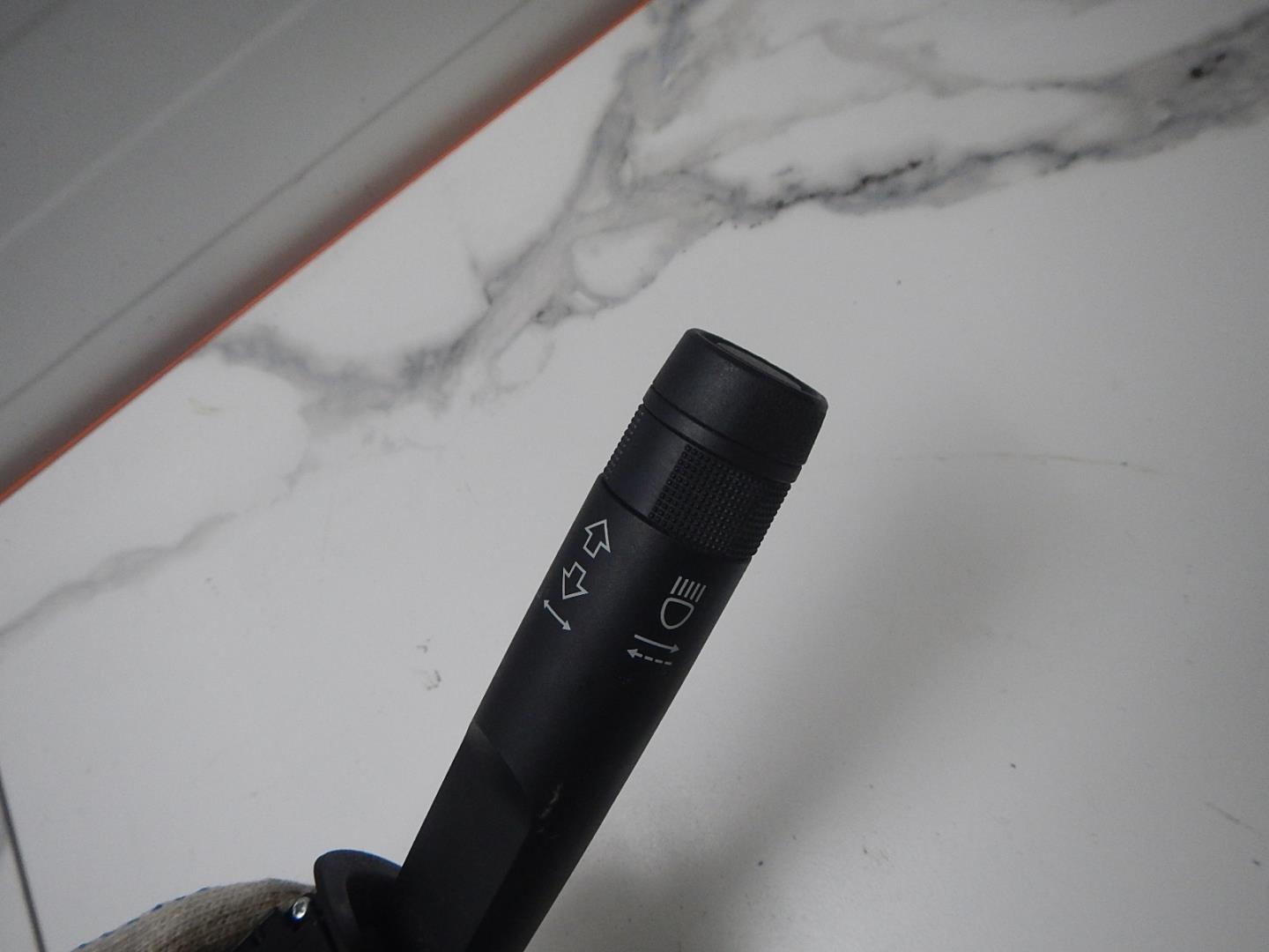 Переключатель поворотов подрулевой