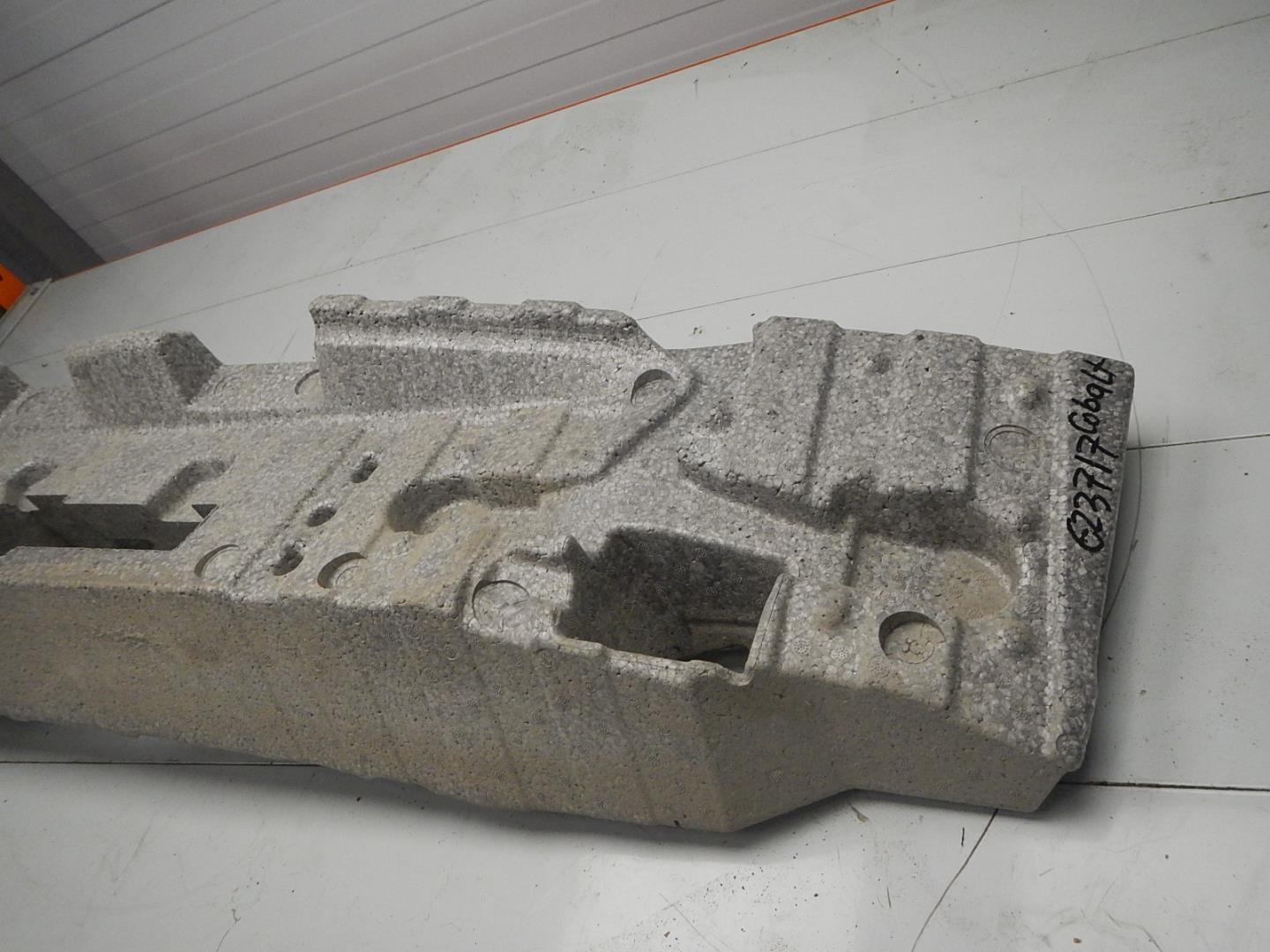 Наполнитель заднего бампера