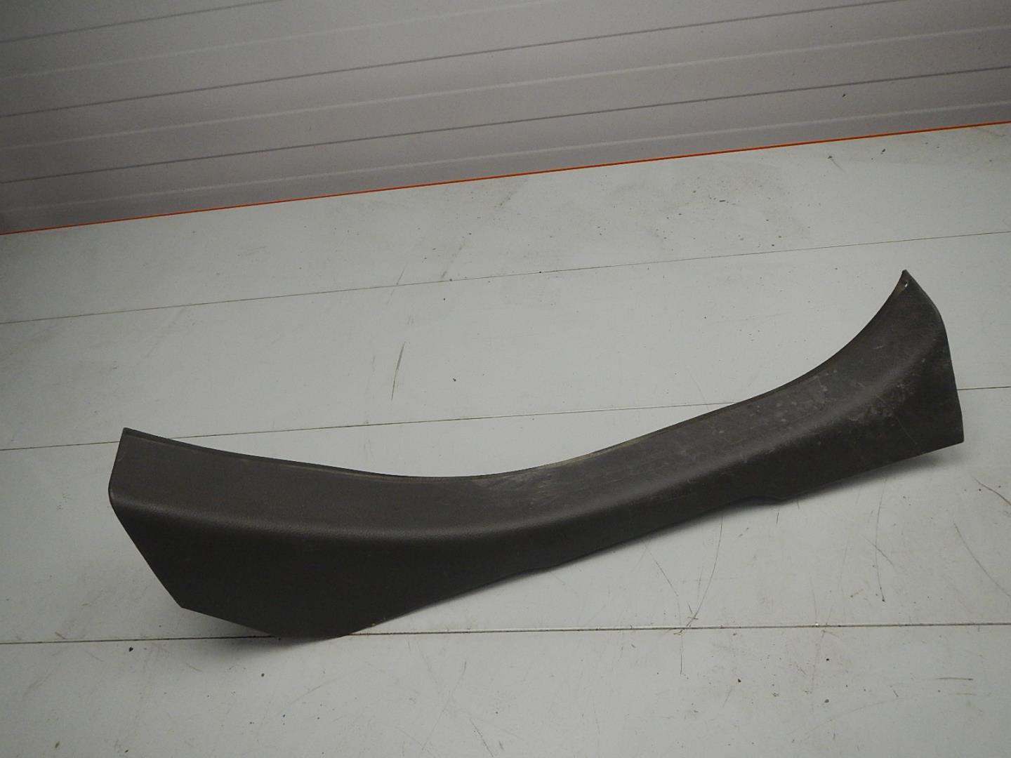 Накладка порога (внутренняя)