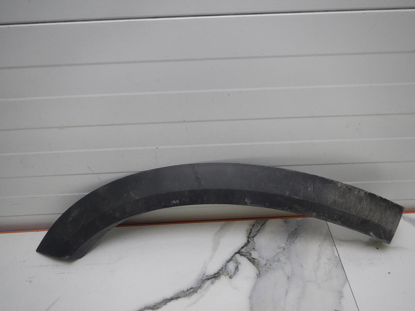 Накладка двери задней правой