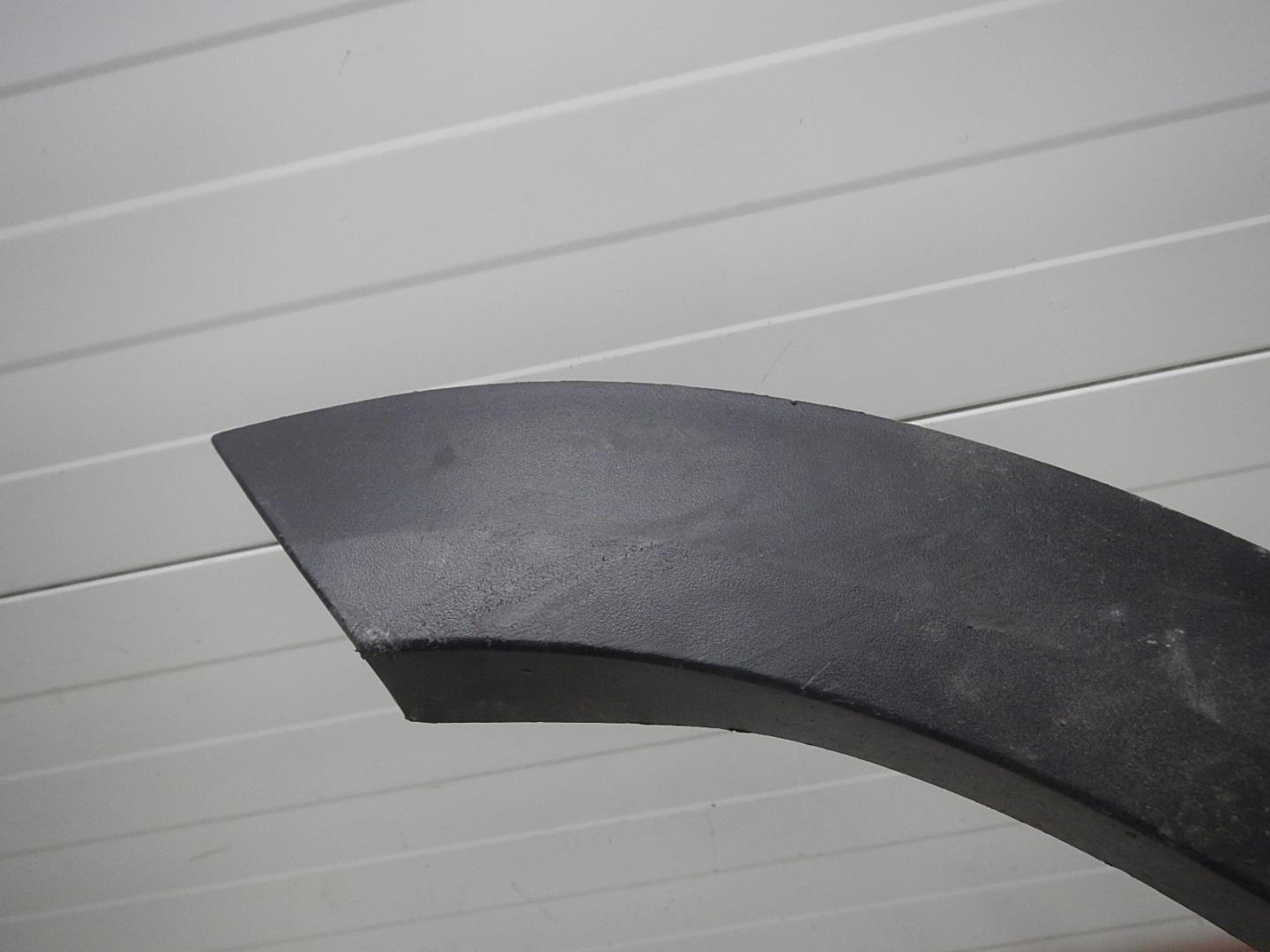 Накладка двери задней правой