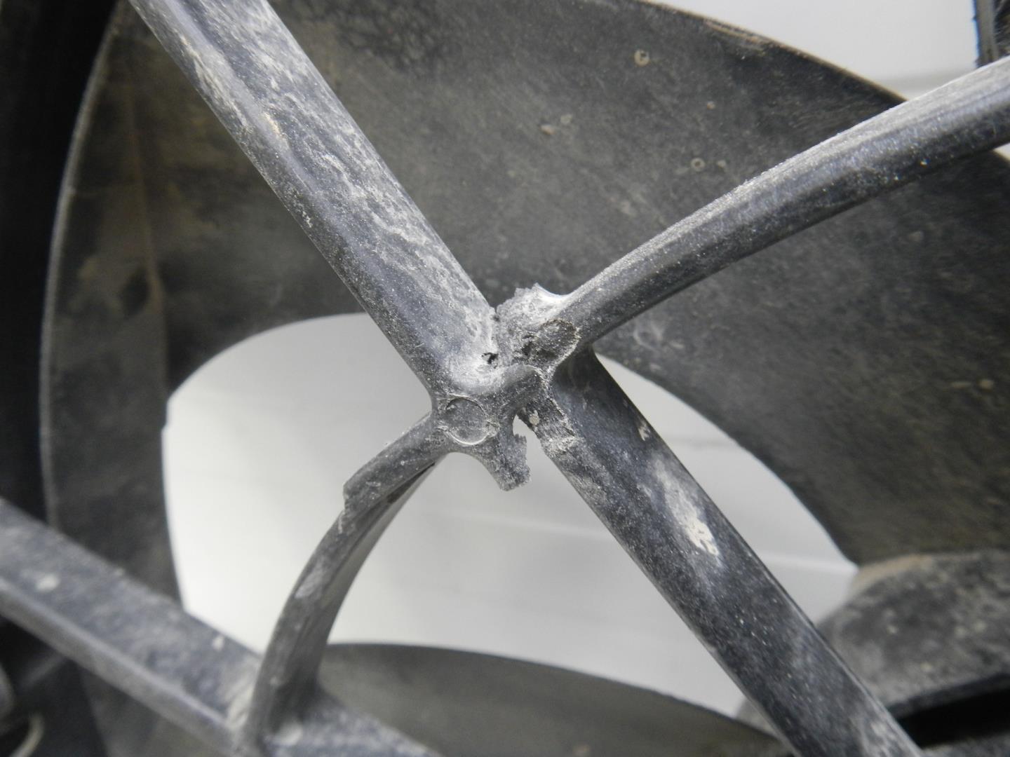 Вентилятор радиатора