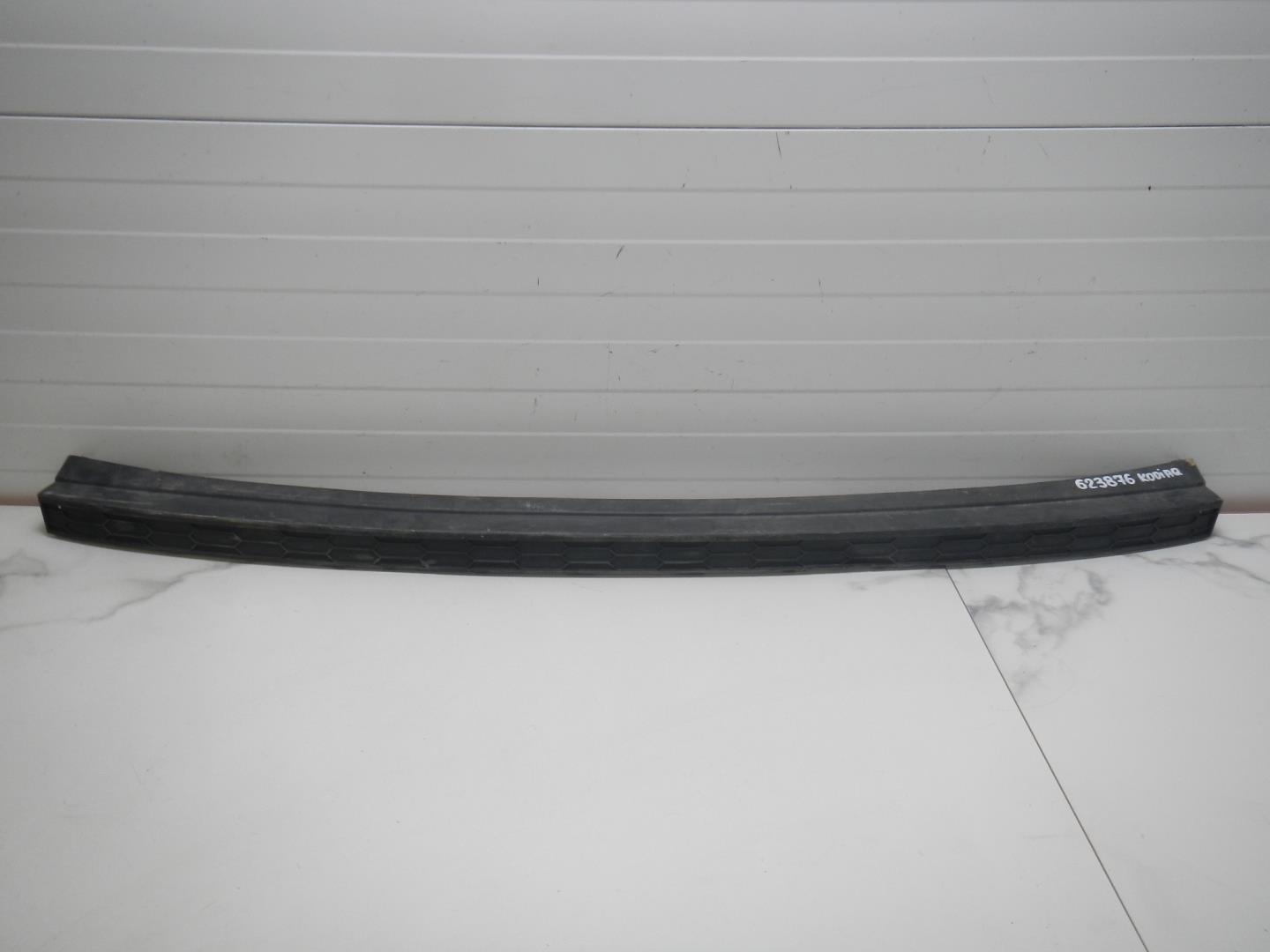 Накладка заднего бампера