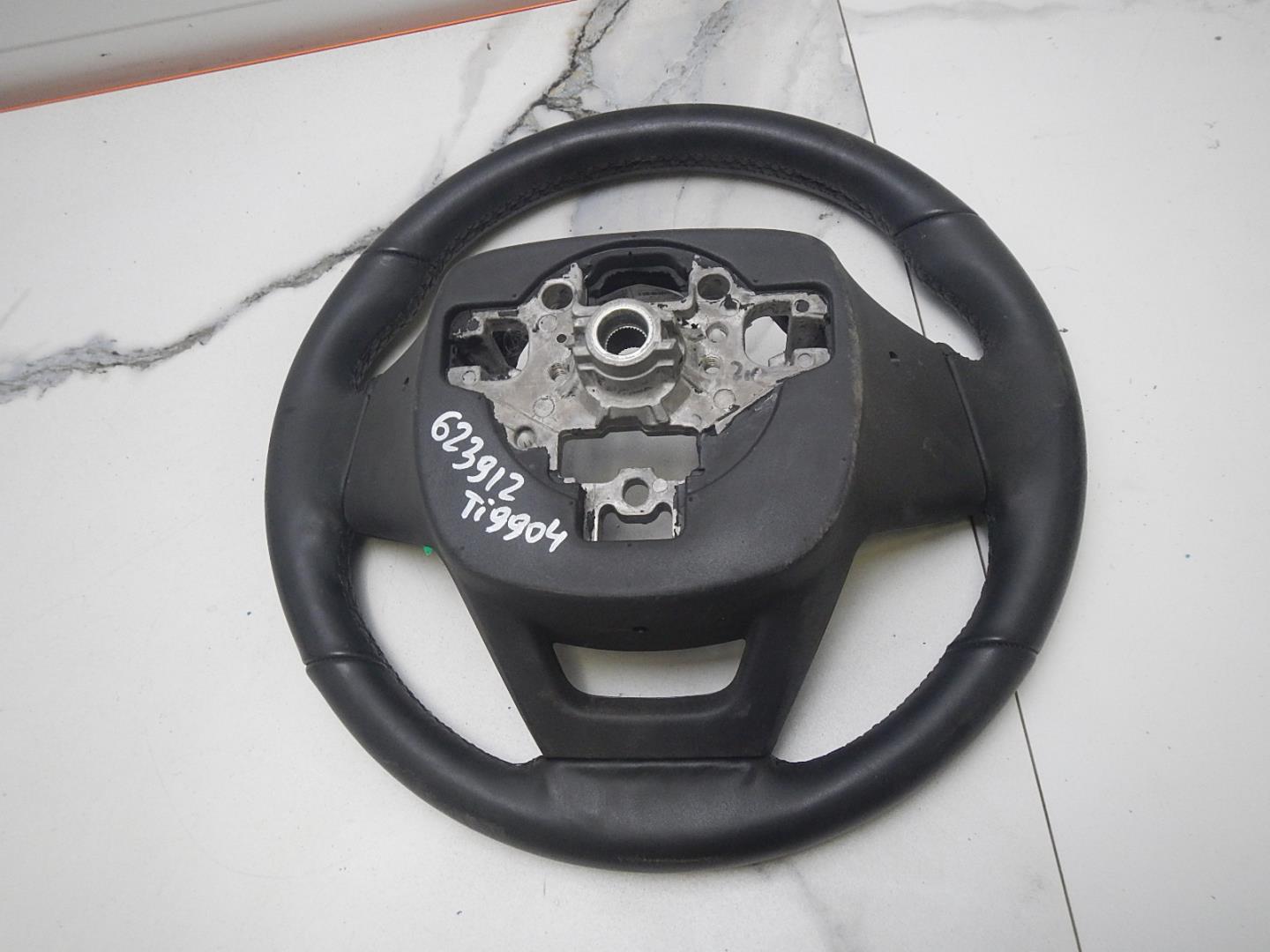 Рулевое колесо (руль)