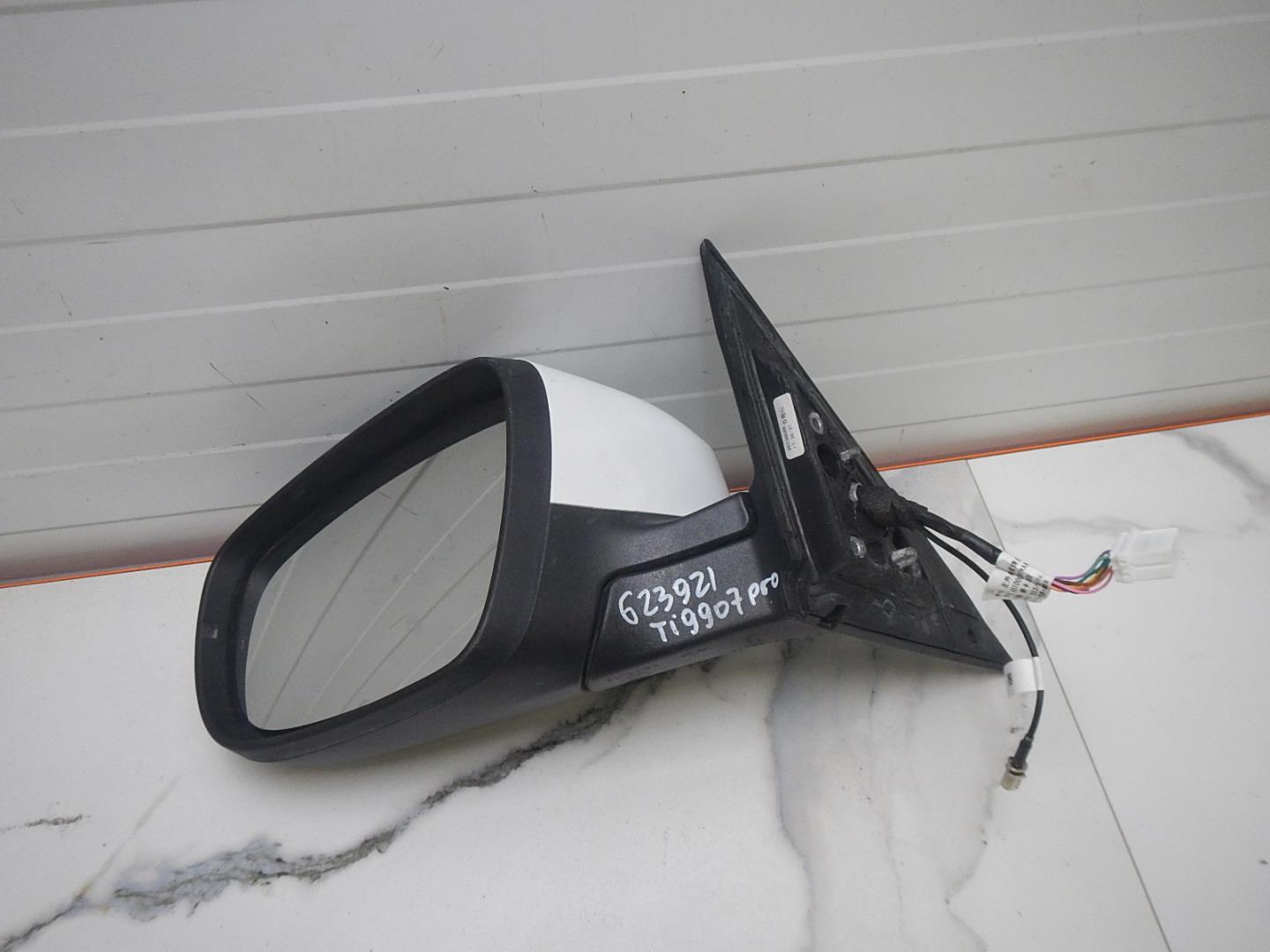 Зеркало левое электрическое