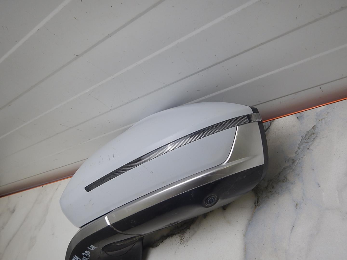 Зеркало левое электрическое