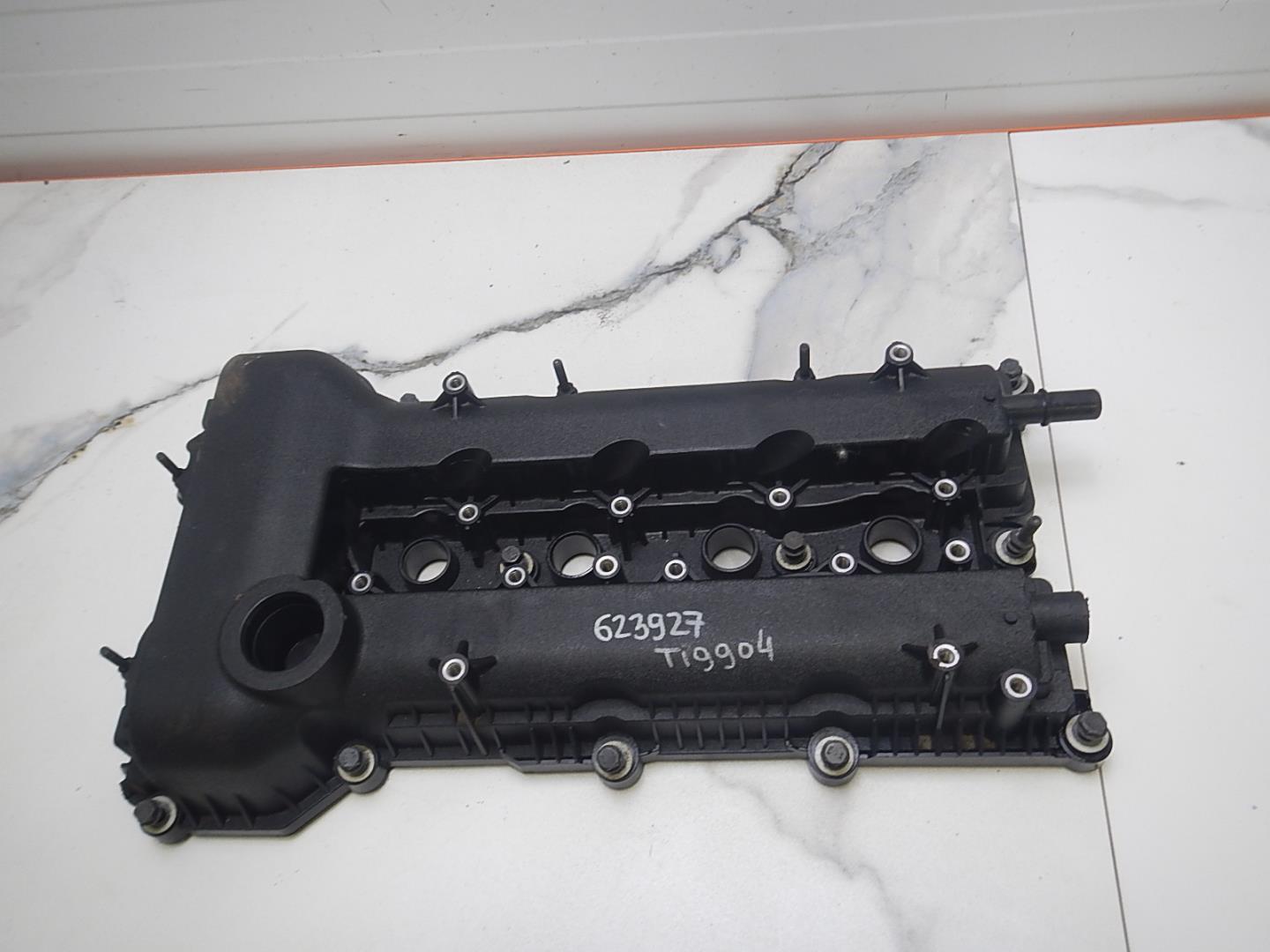 Крышка клапанная ГБЦ