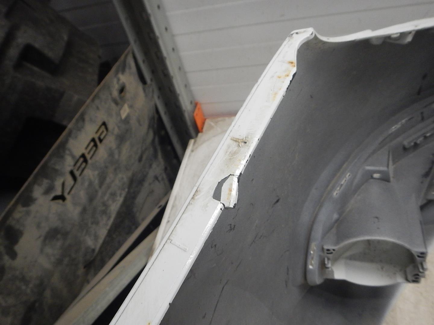 Бампер передний