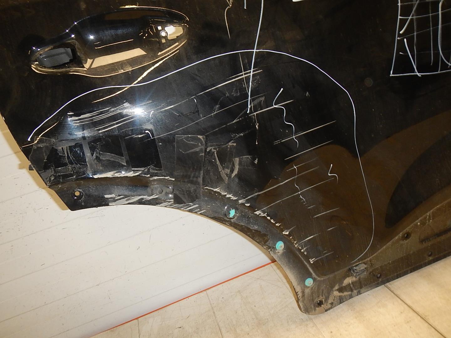 Дверь задняя правая