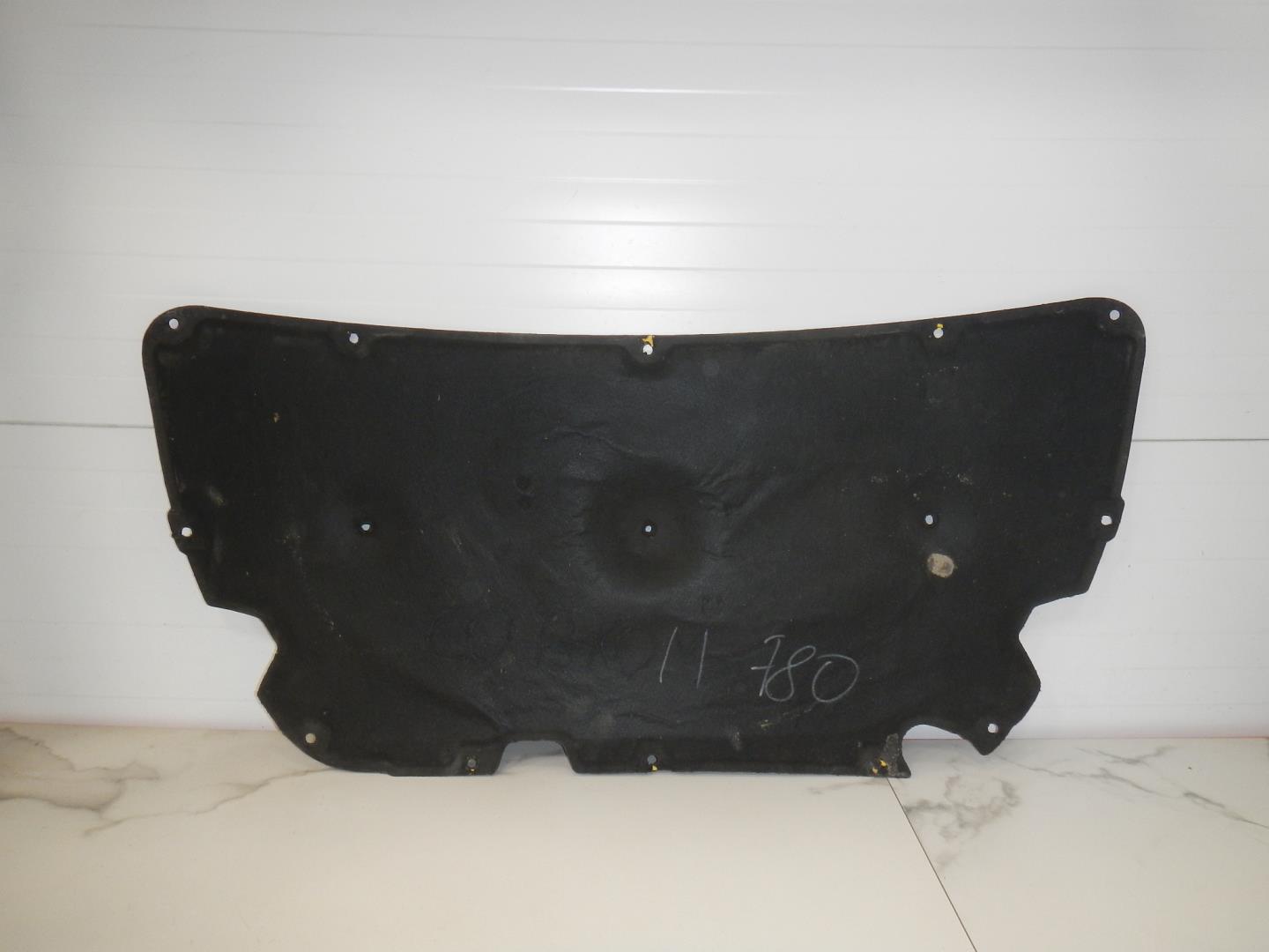 Шумоизоляция капота