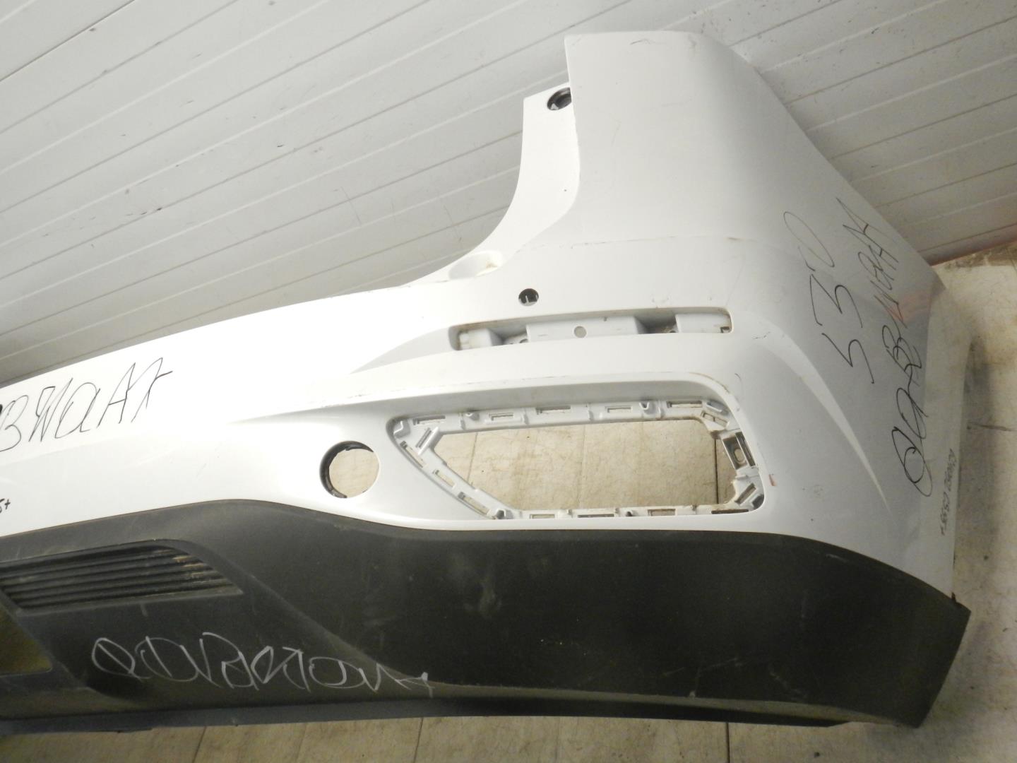 Бампер задний