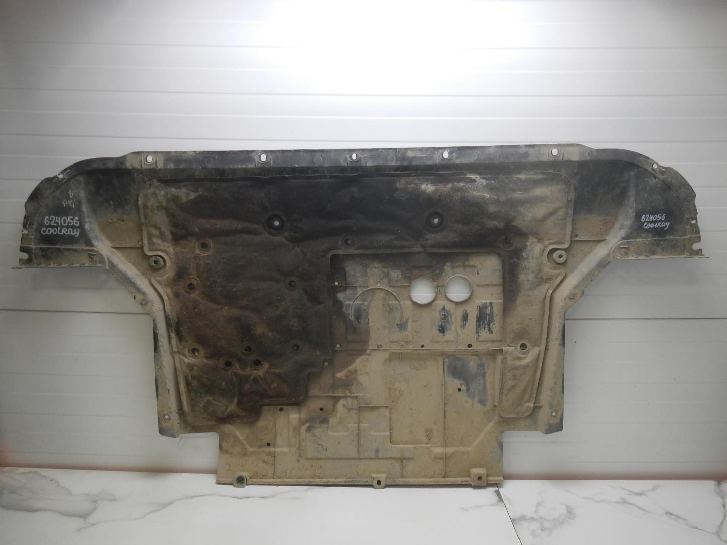 Пыльник двигателя