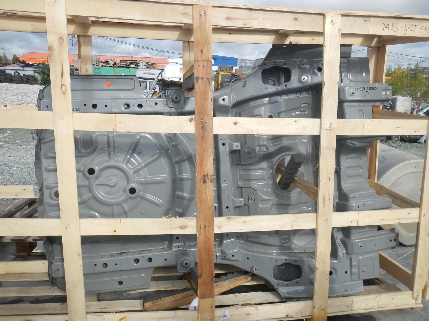 Ниша запасного колеса