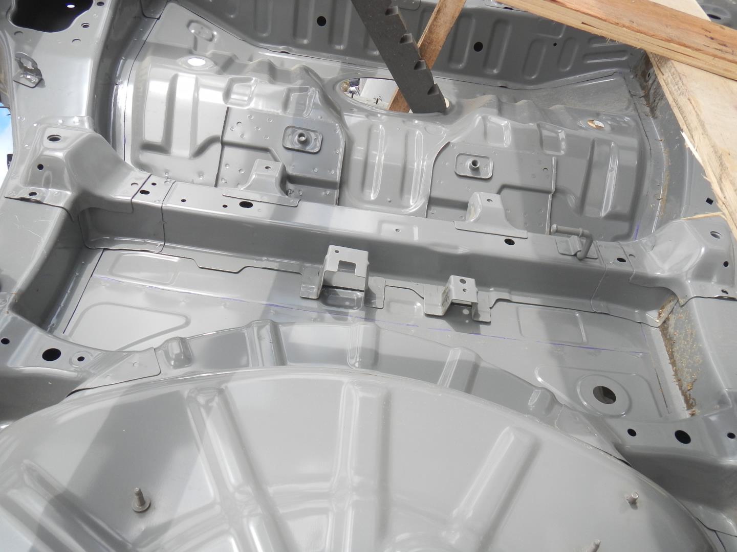 Ниша запасного колеса