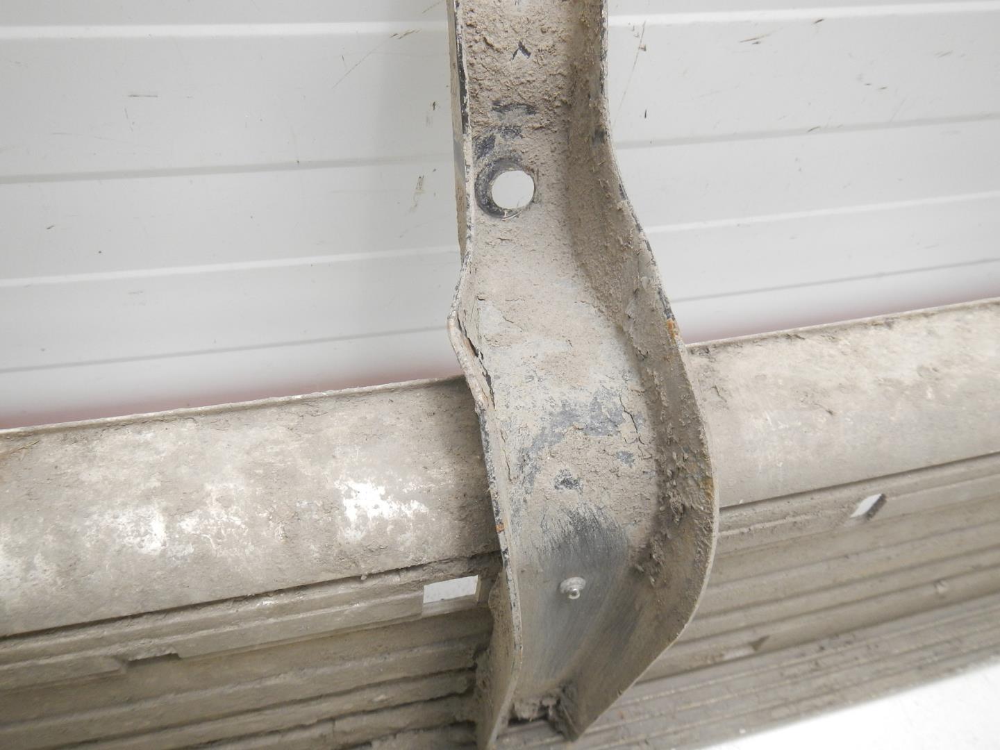 Кронштейн (сопут. товар)