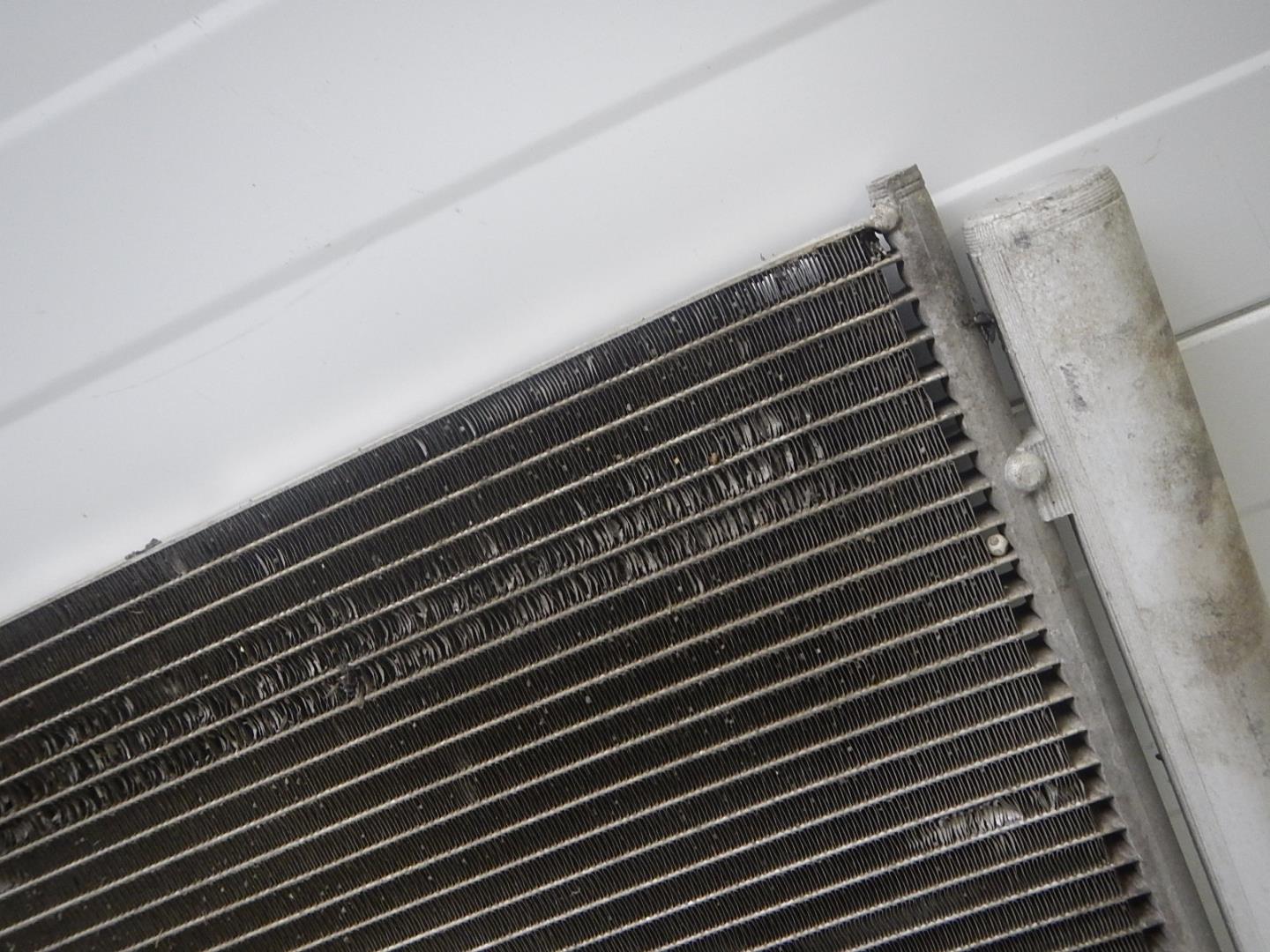 Радиатор кондиционера / конденсер