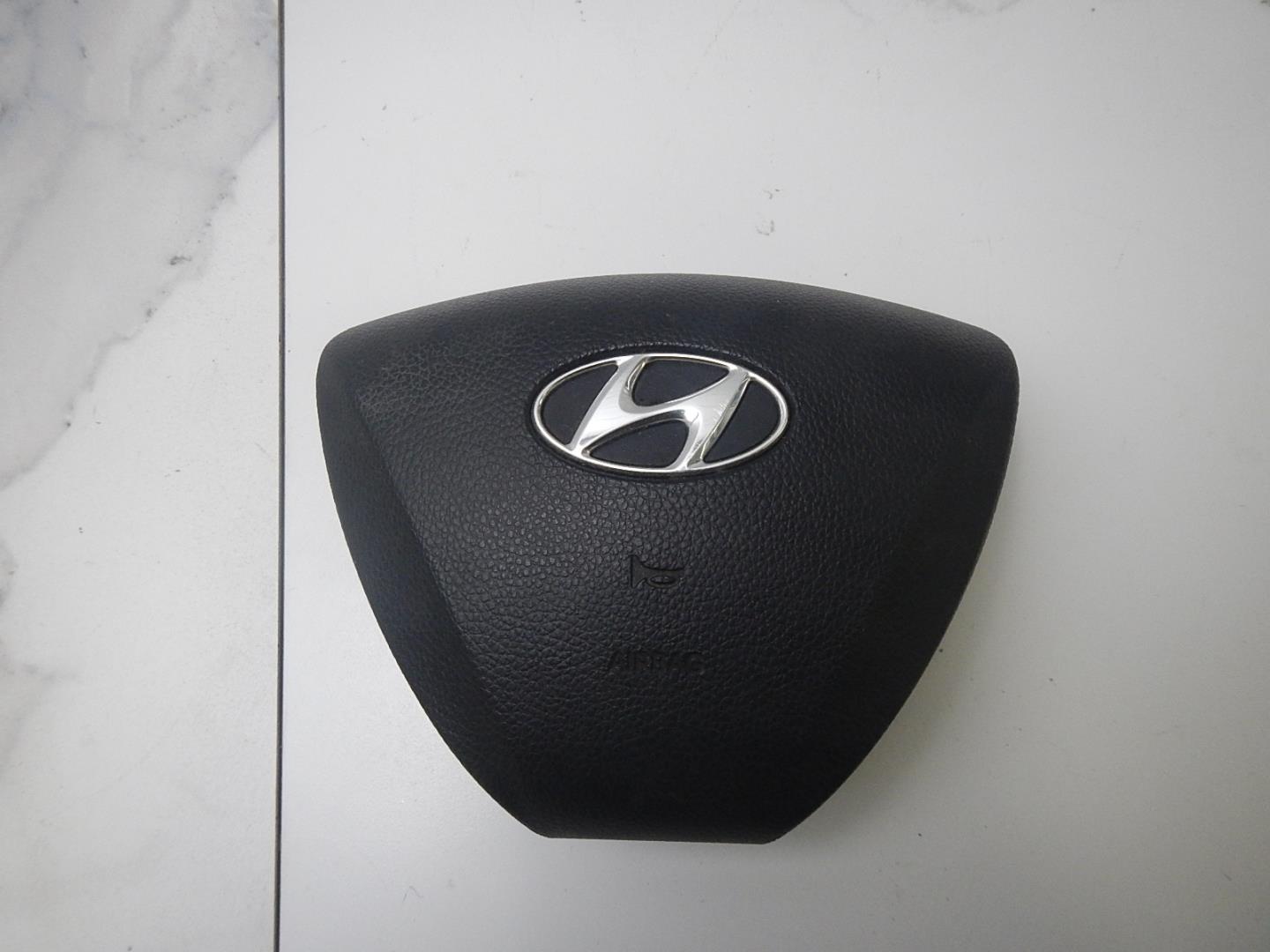 Подушка безопасности в рулевое колесо