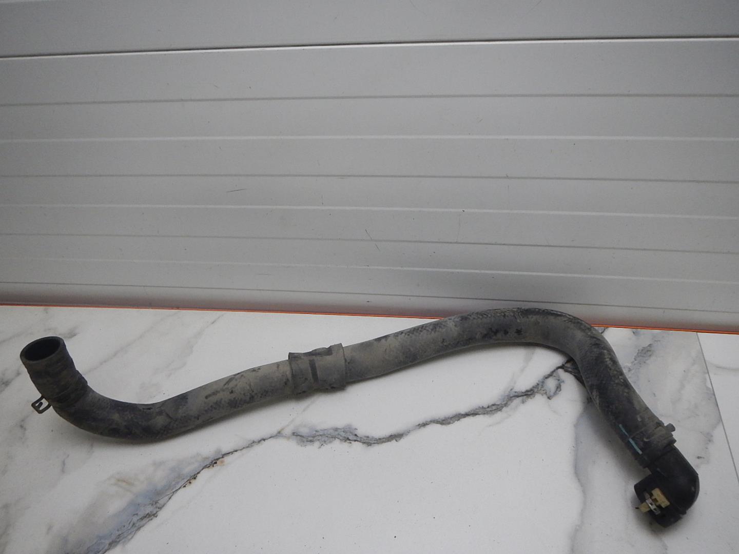 Патрубок радиатора