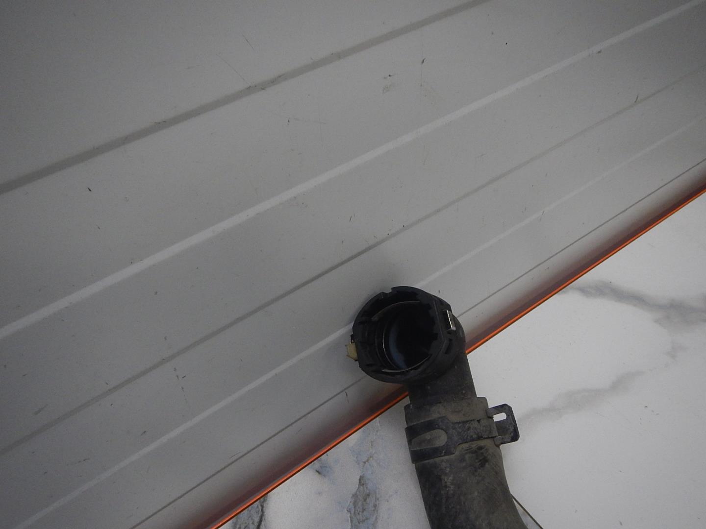 Патрубок радиатора