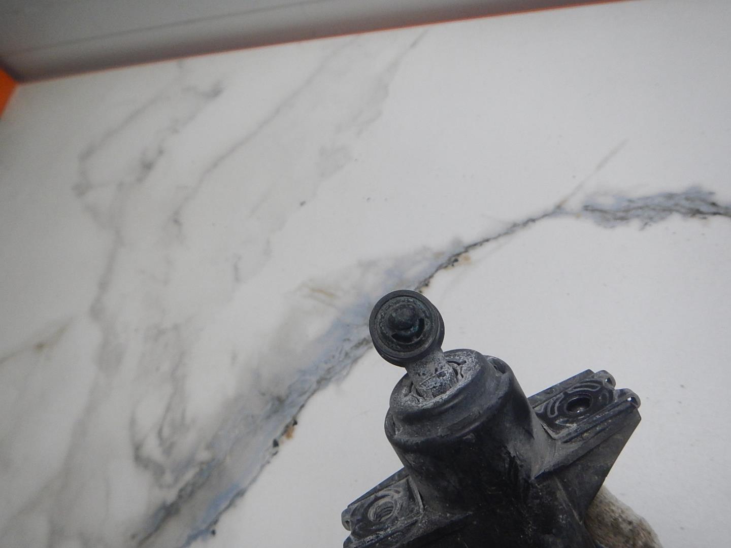 Форсунка омывателя фары