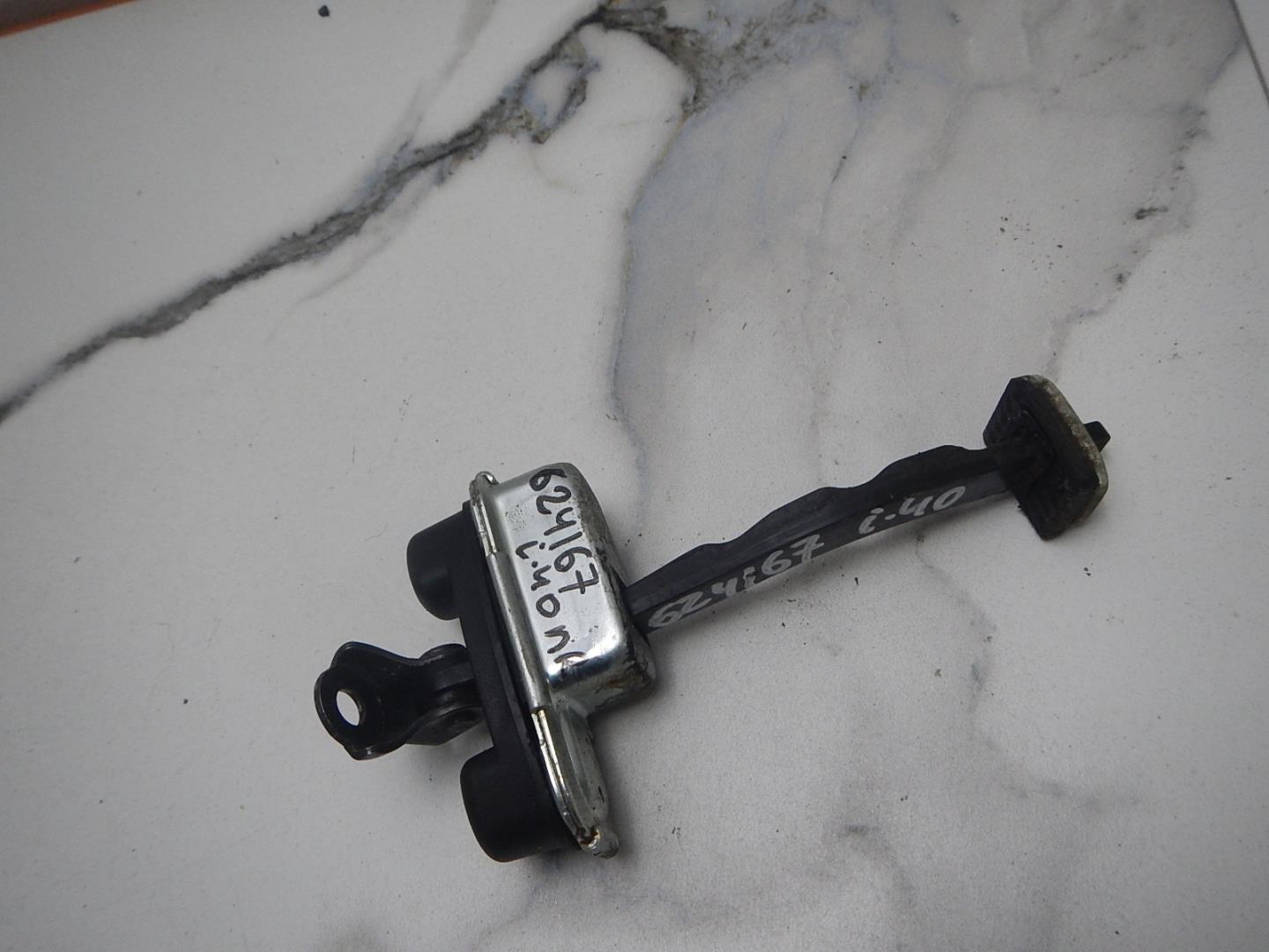 Ограничитель двери