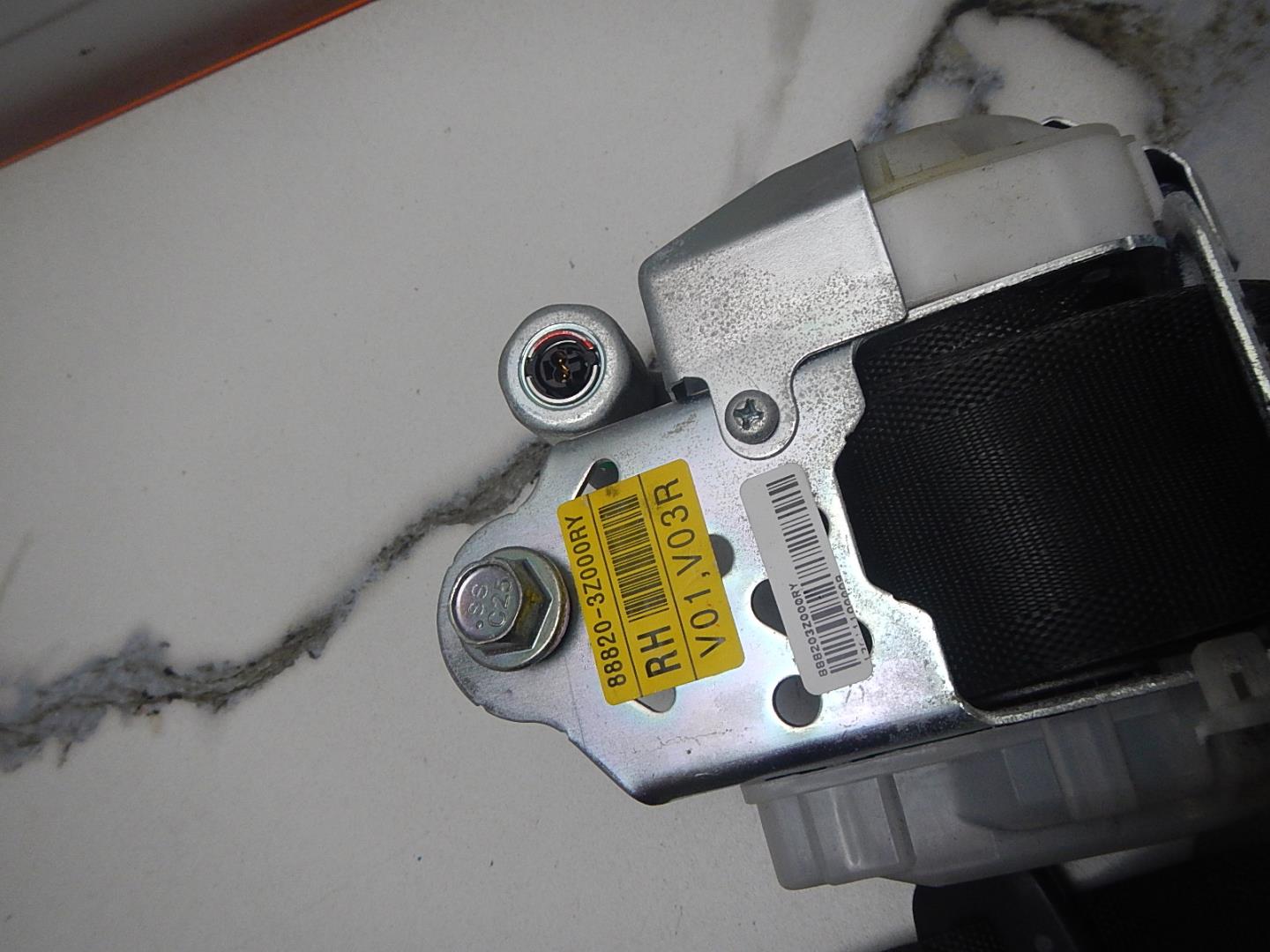 Ремень безопасности