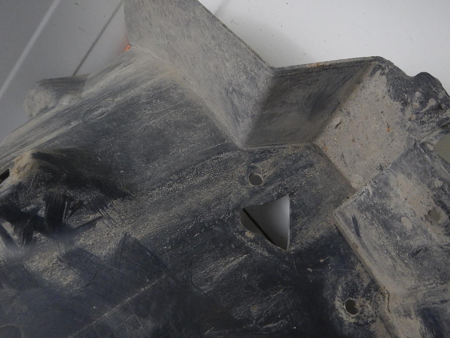 Локер передний левый