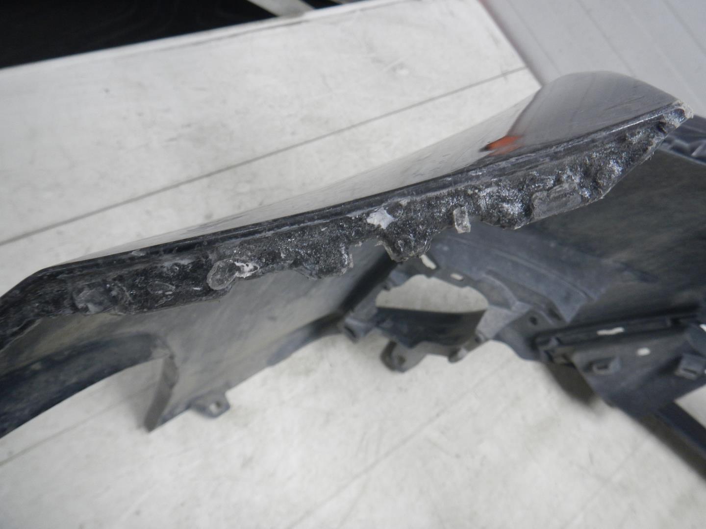 Бампер передний