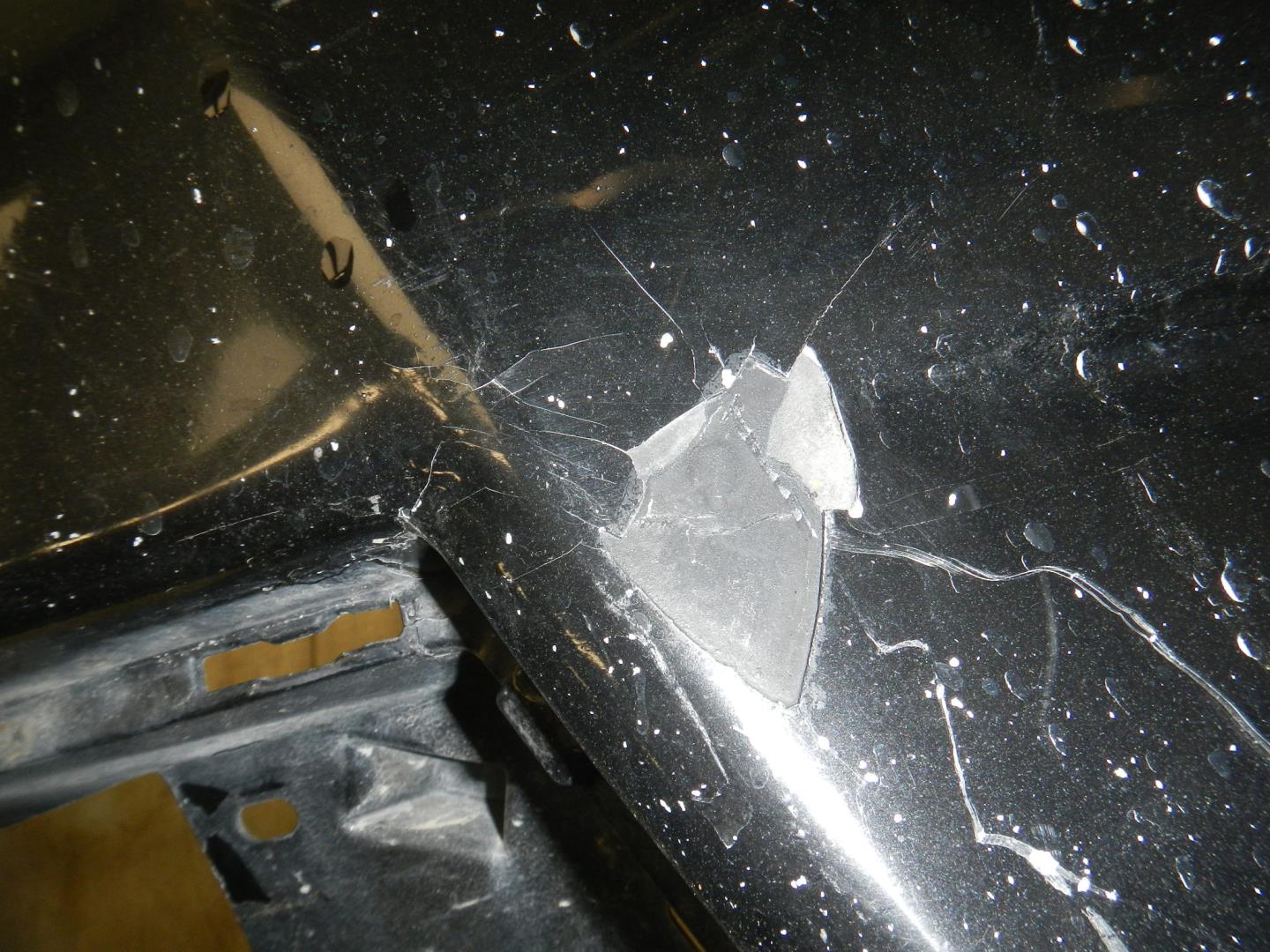 Бампер передний