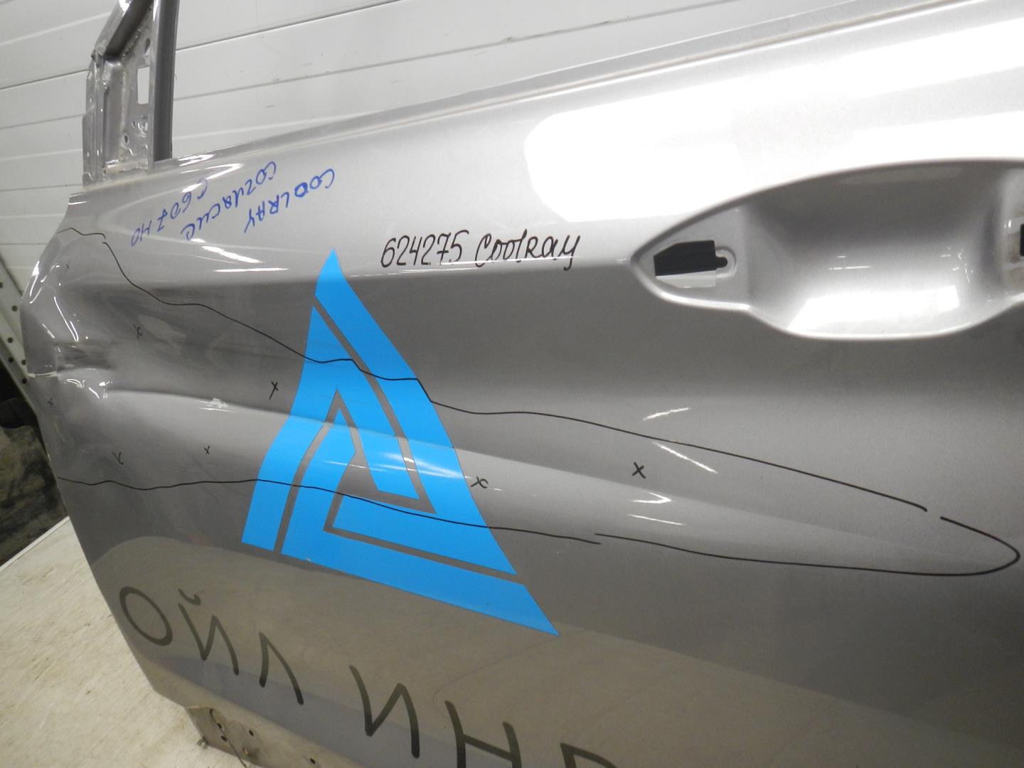 Дверь передняя левая