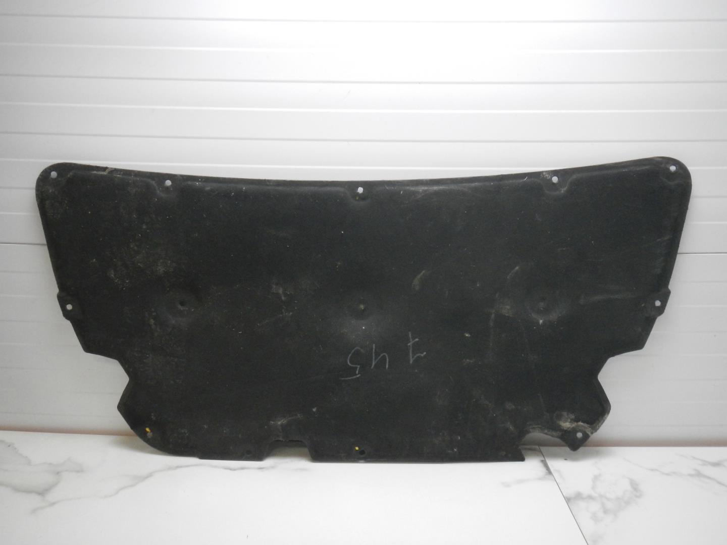 Шумоизоляция капота