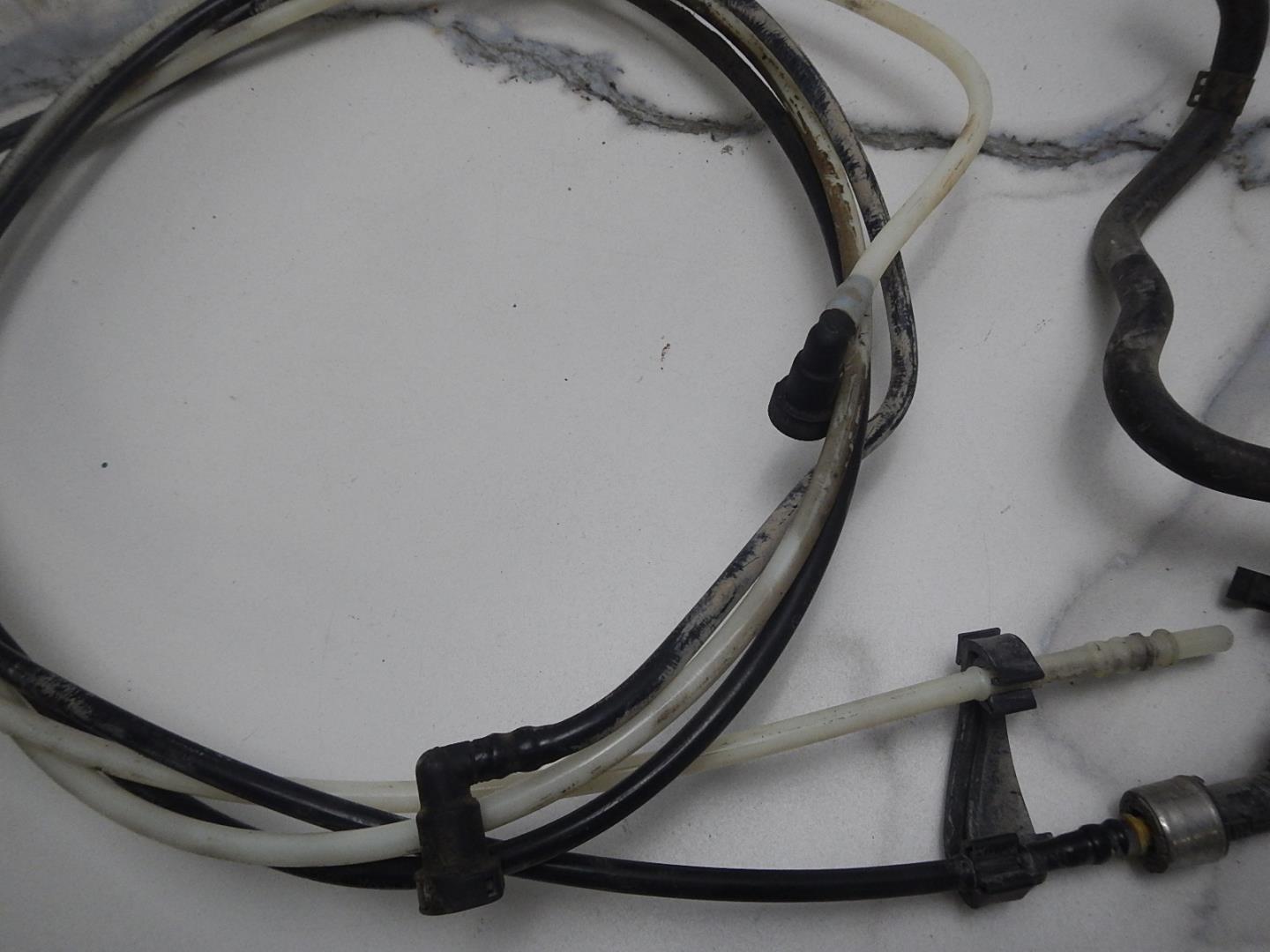 Трубка топливная