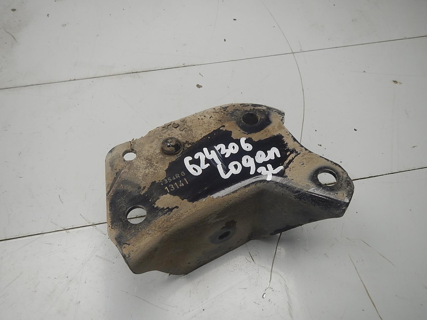 Кронштейн (п.з.к.)