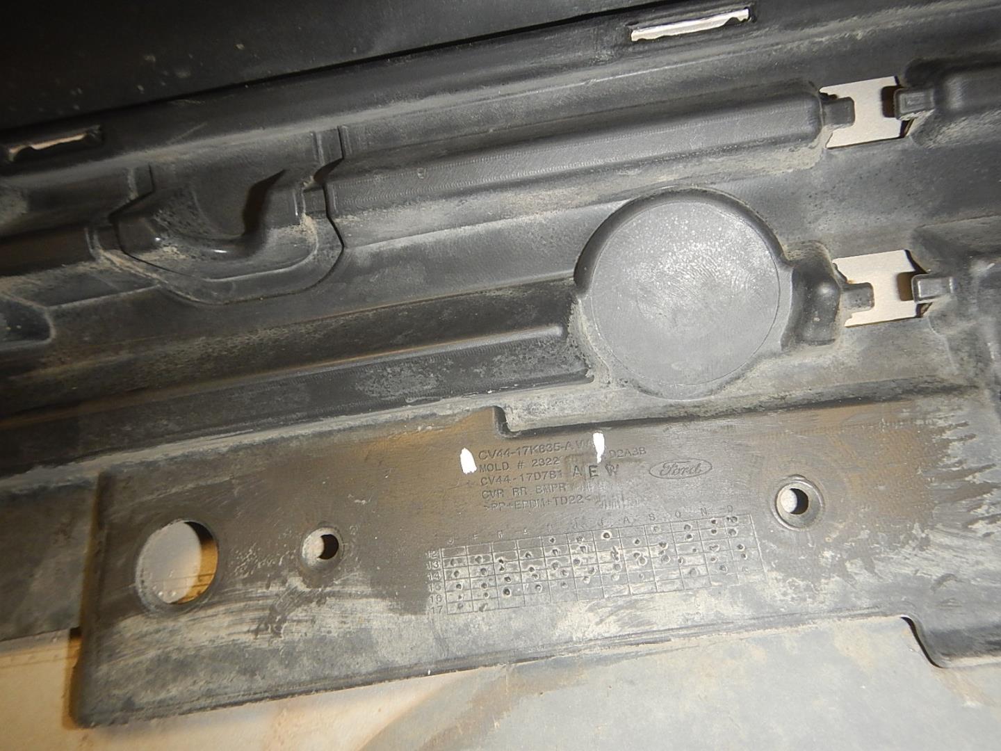 Бампер задний