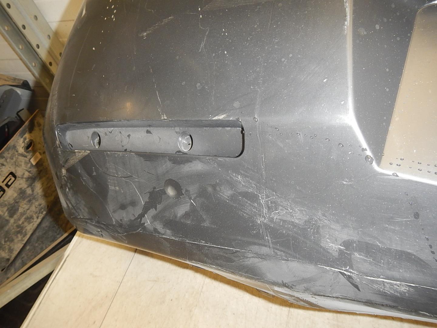 Бампер задний