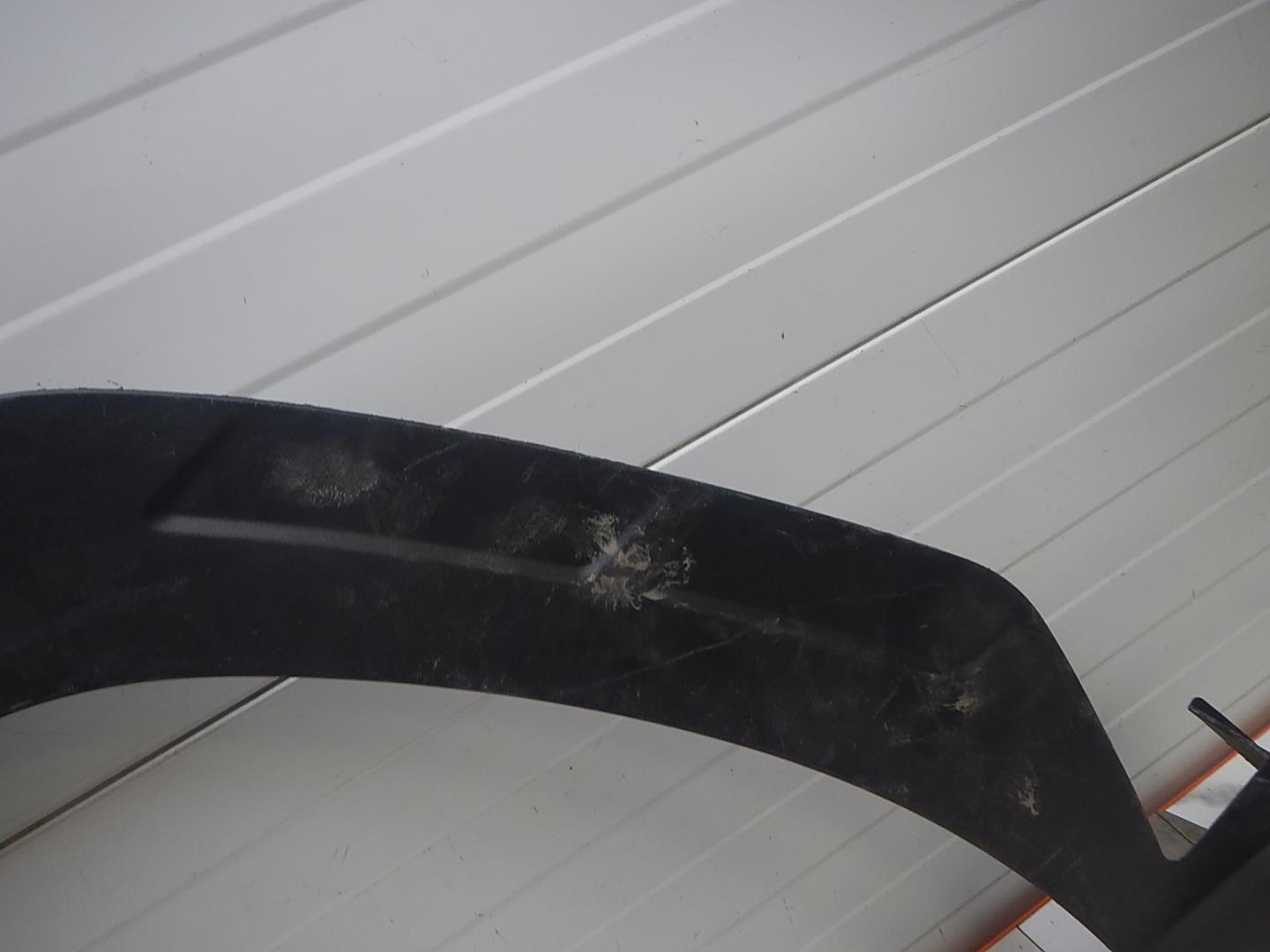 Накладка на крыло