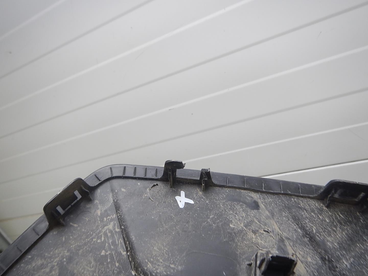 Накладка на крыло