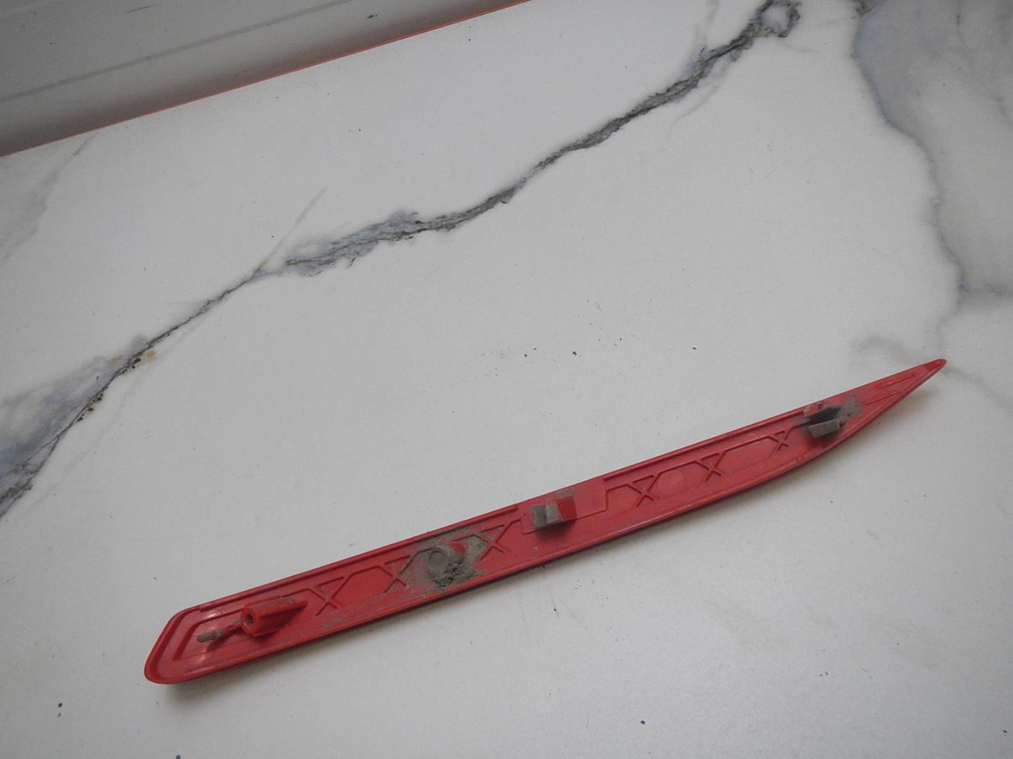 Отражатель в бампер задний правый