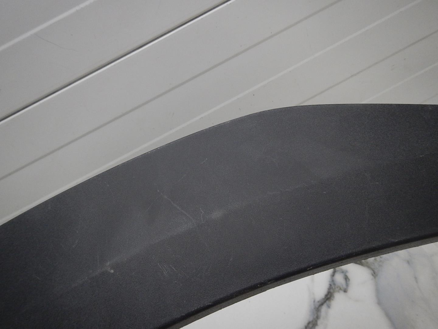 Накладка двери задней правой