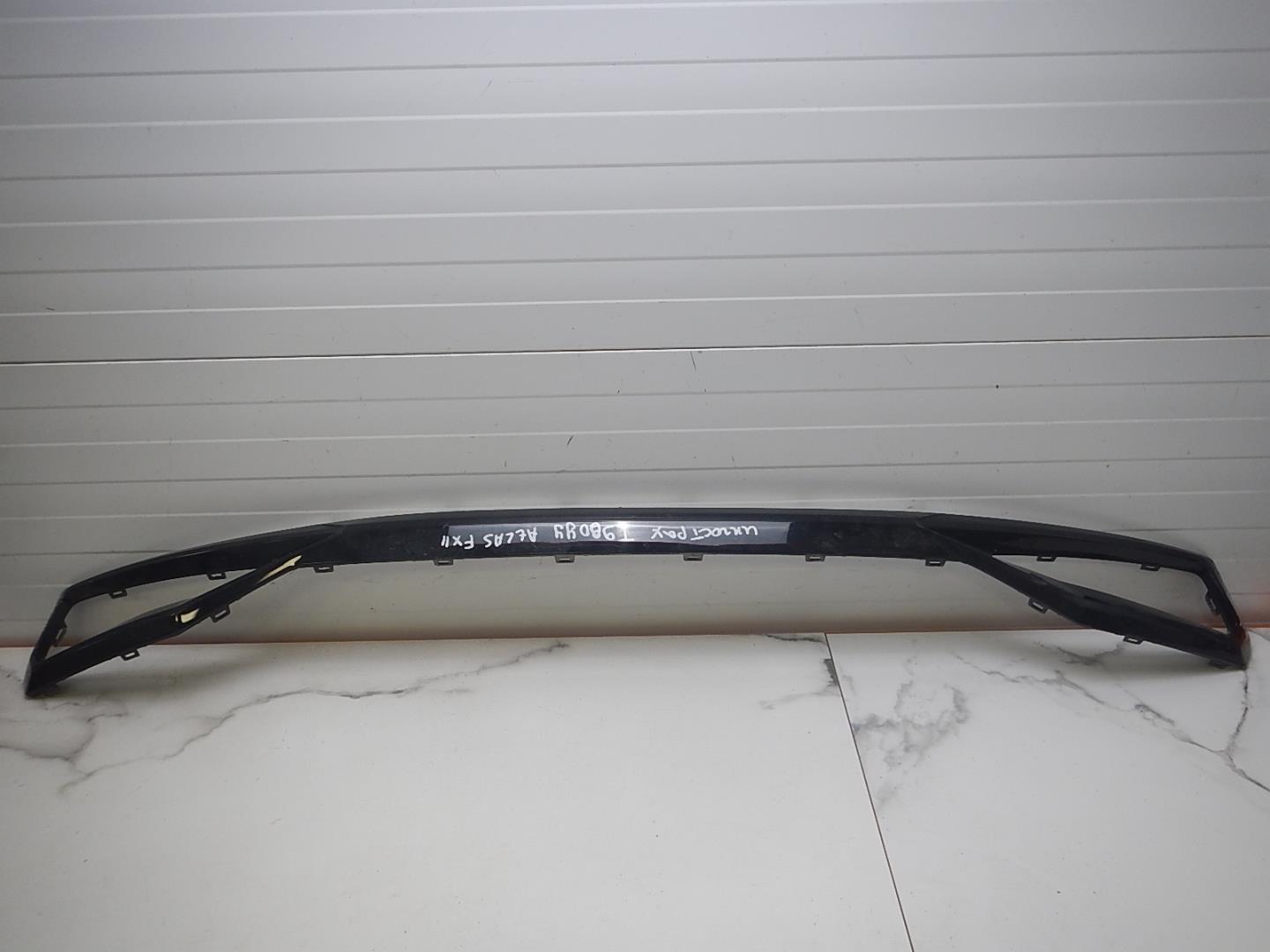 Накладка заднего бампера